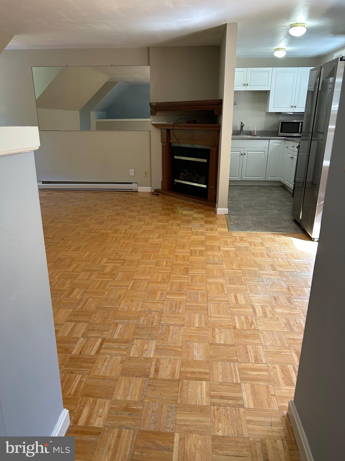 HIGH RIDGE ACRES - Residential Lease