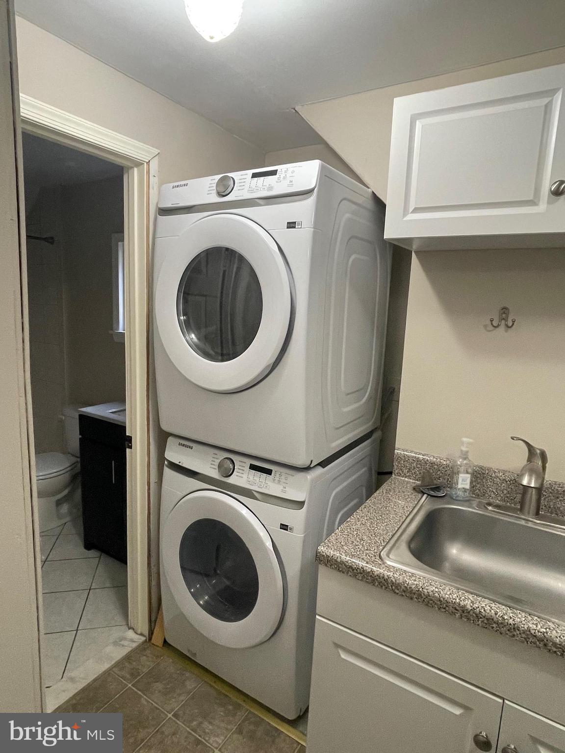 HIGH RIDGE ACRES - Residential Lease