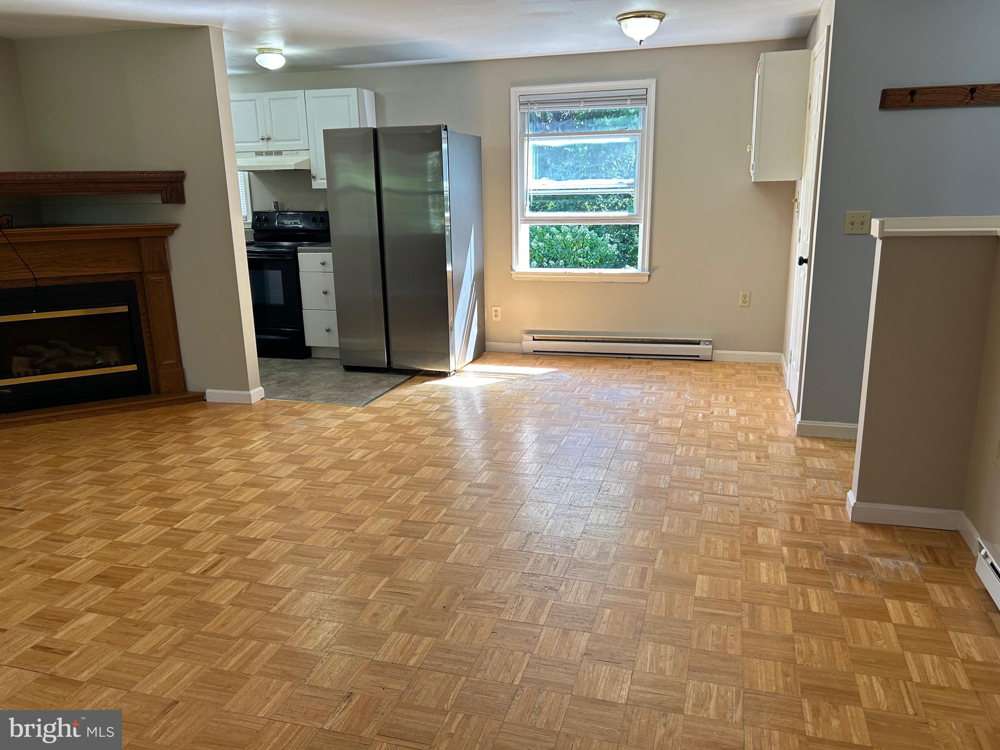 HIGH RIDGE ACRES - Residential Lease