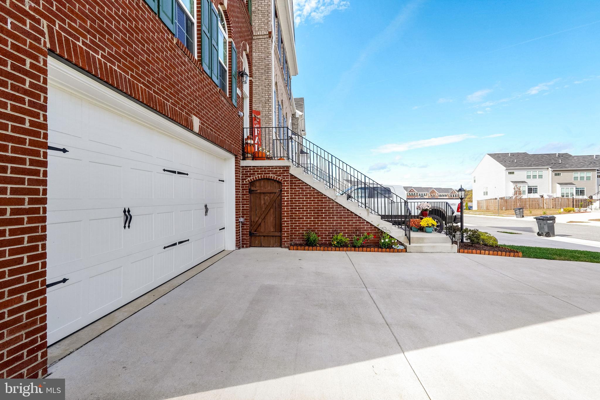 3185 BARBEQUE PLACE