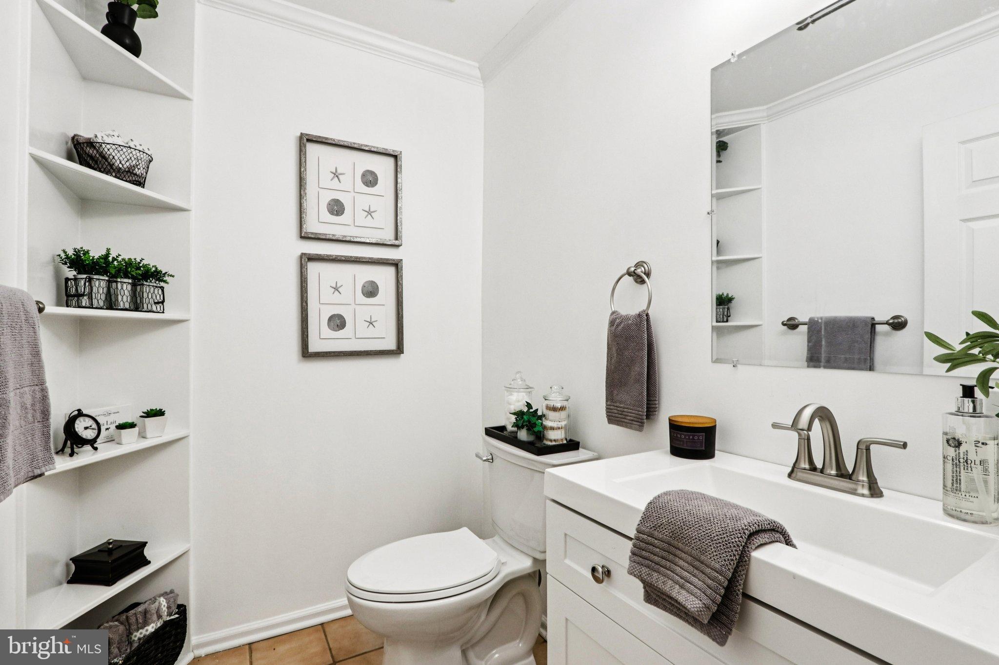 DEVON SQUARE - Residential