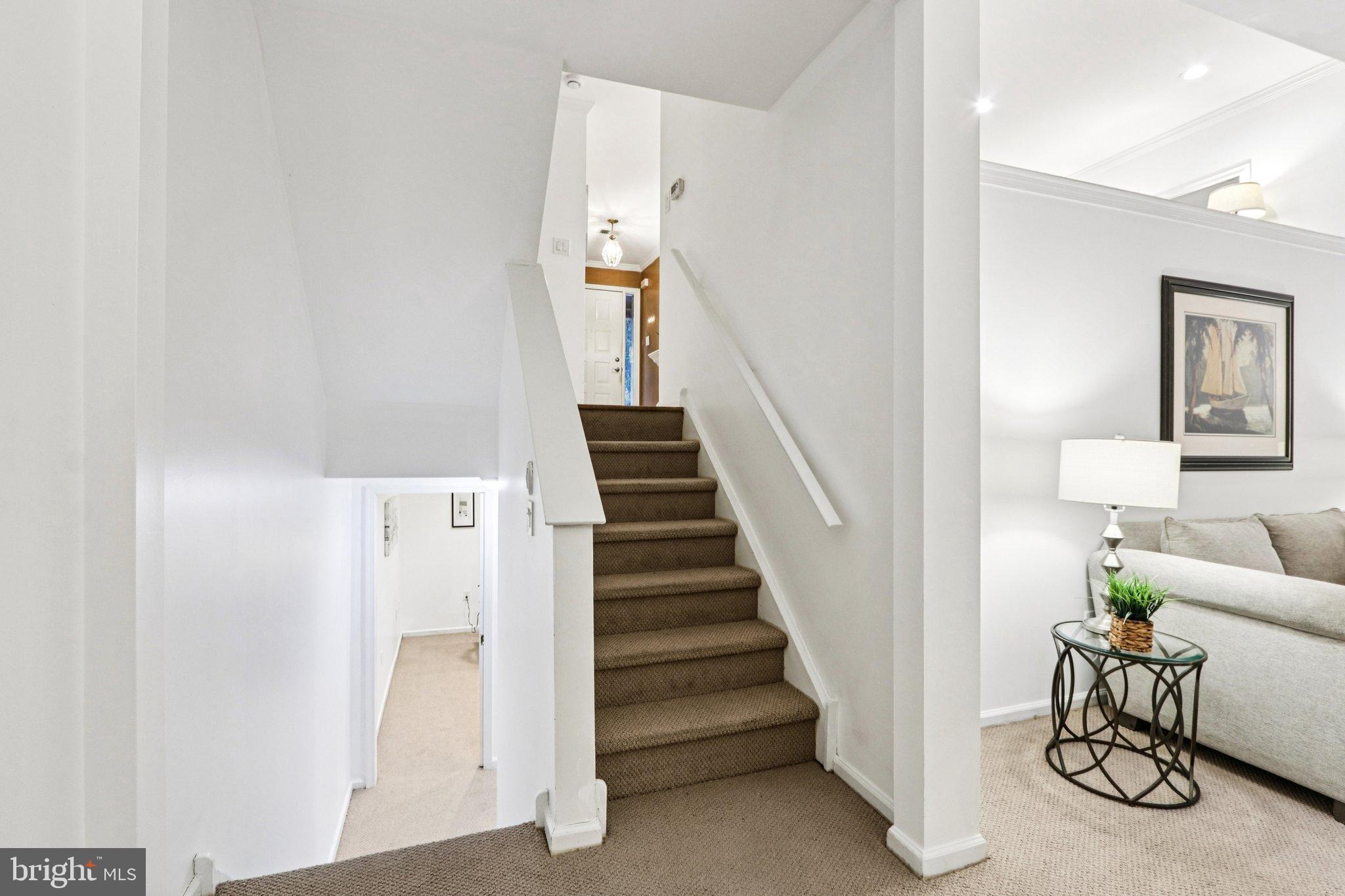 DEVON SQUARE - Residential