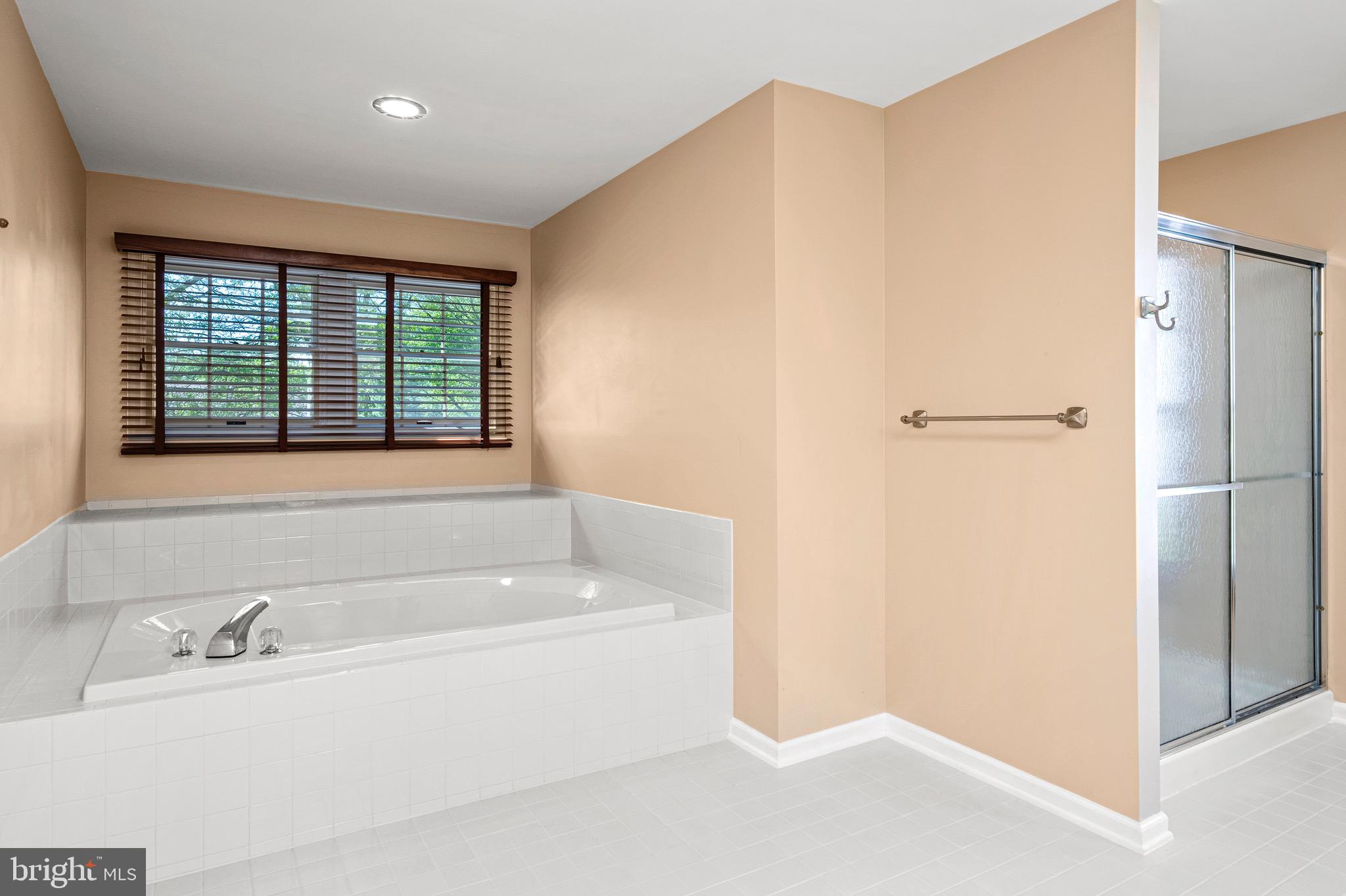 BRIDGEWATER - Residential