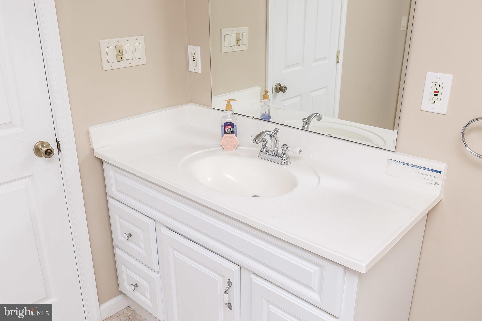 ACRESLEE - Residential