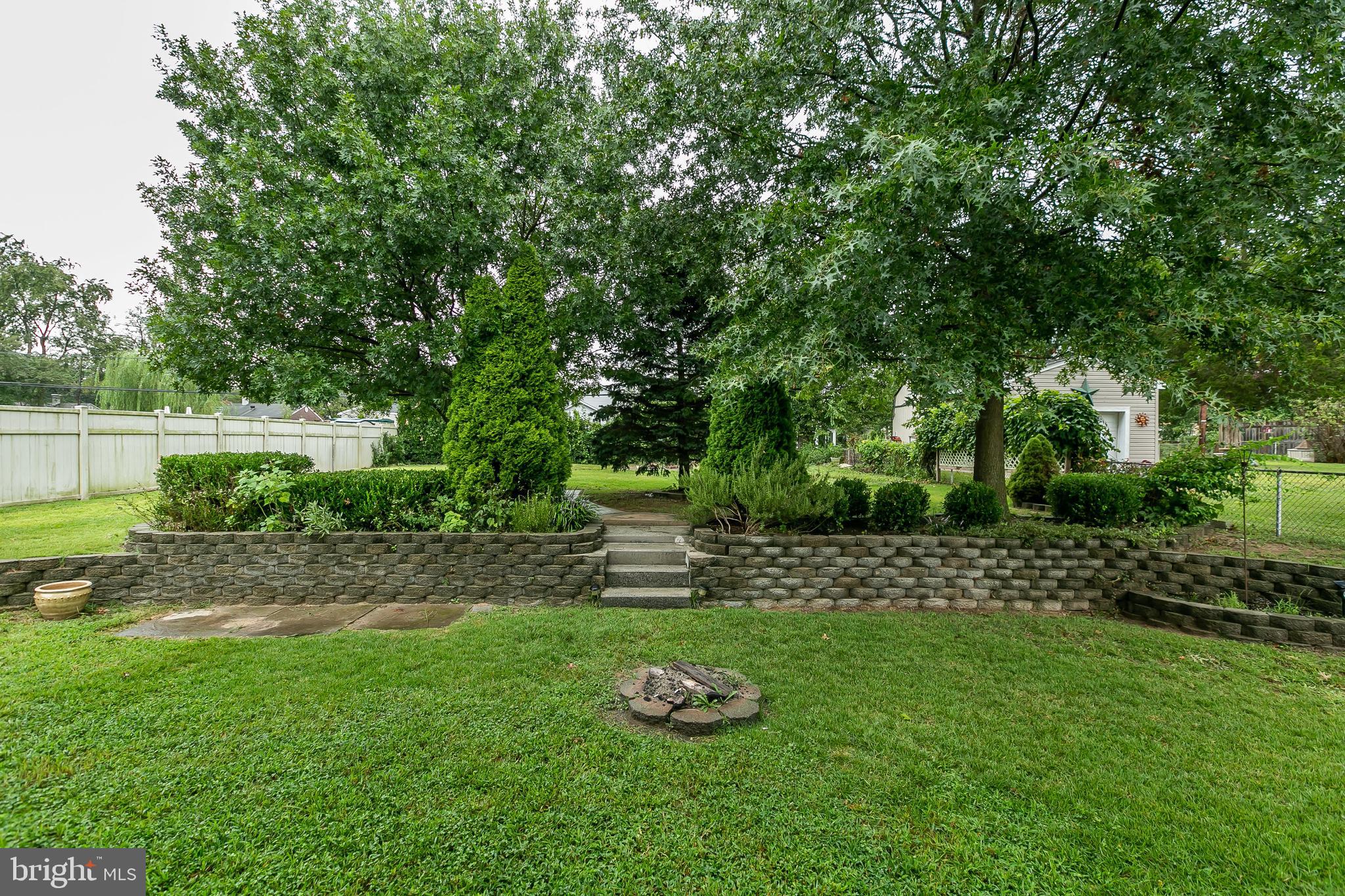 ACRESLEE - Residential