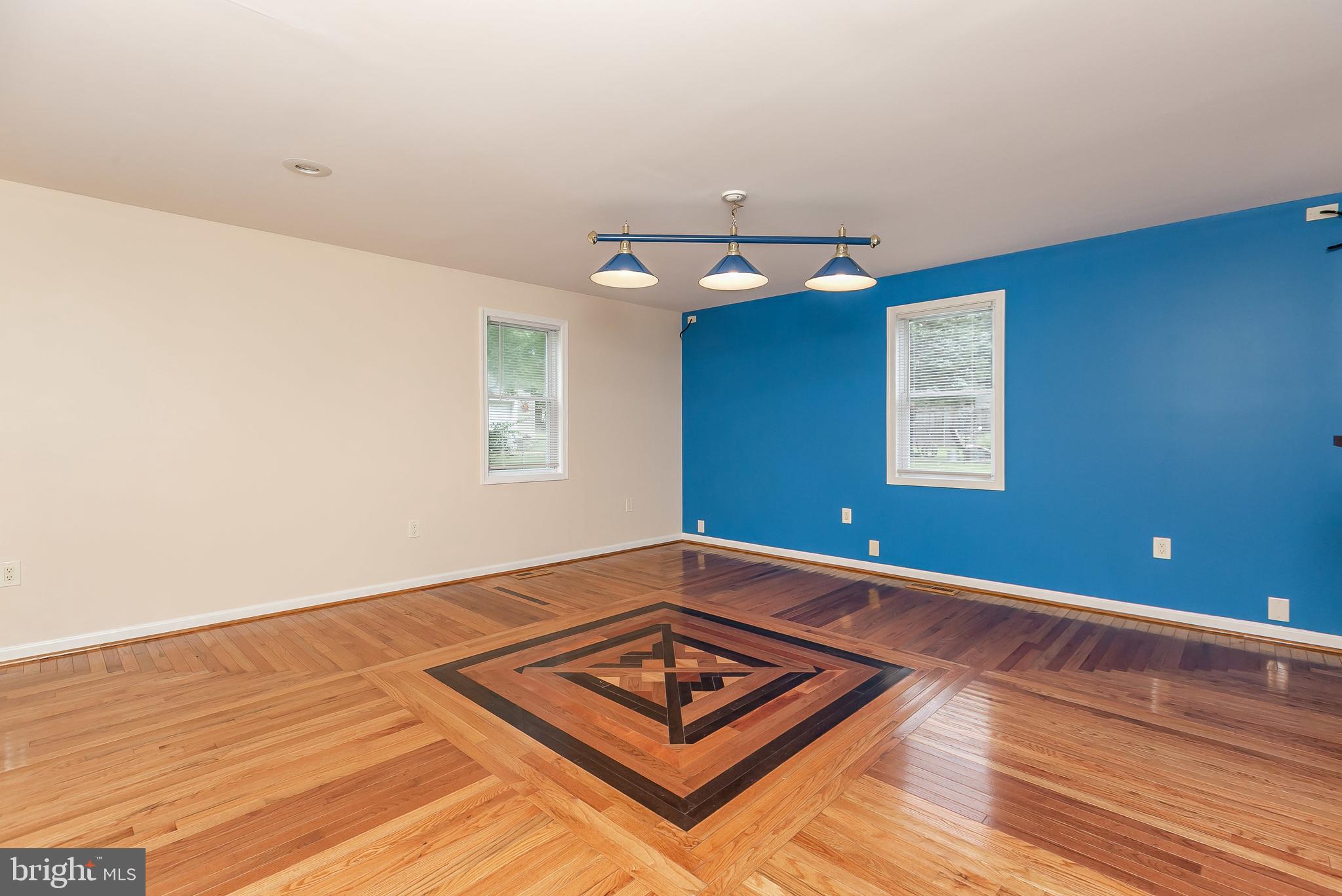 ACRESLEE - Residential