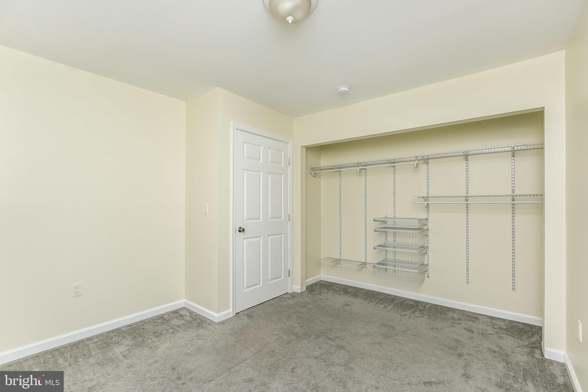 ACRESLEE - Residential