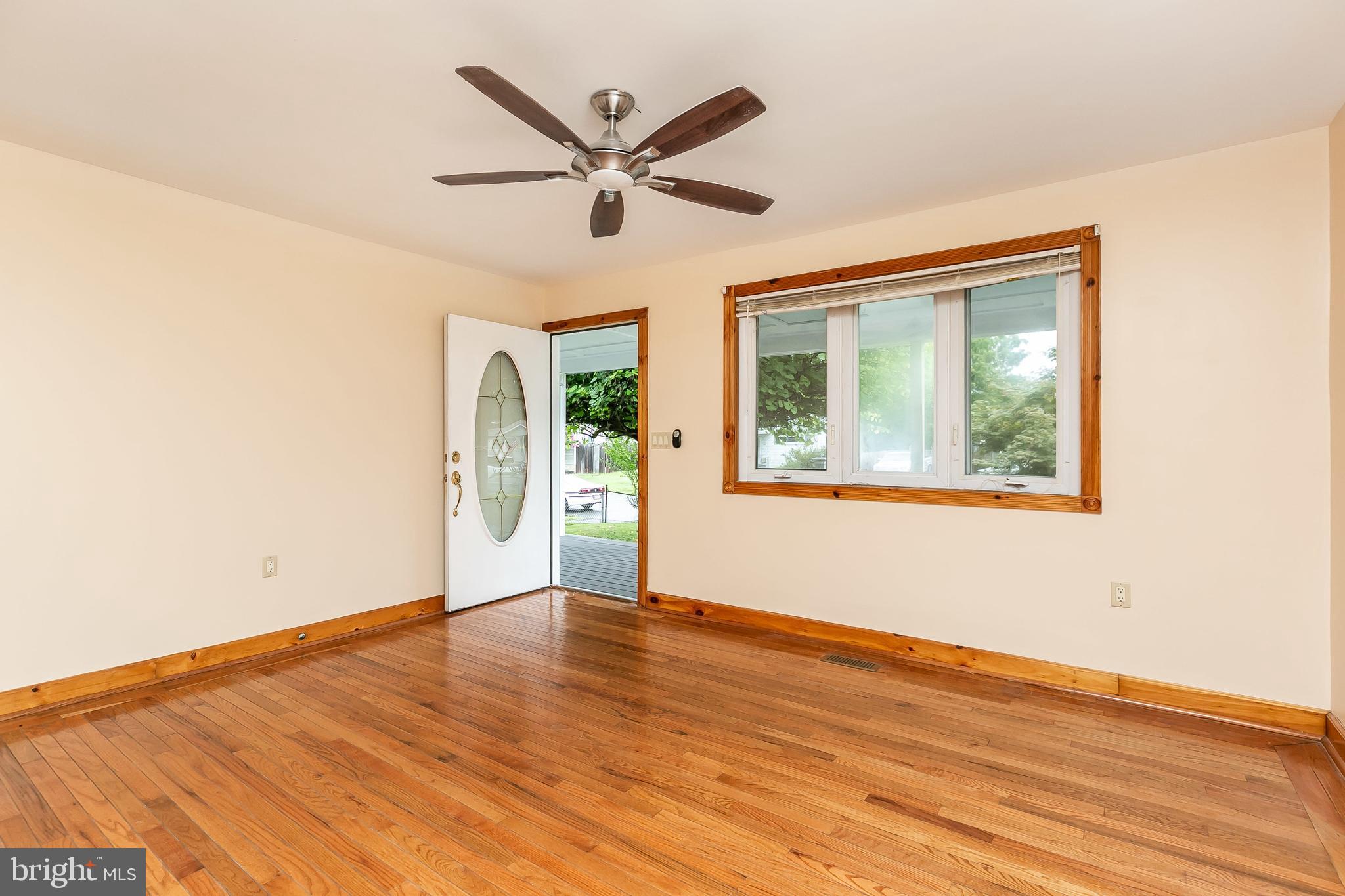 ACRESLEE - Residential