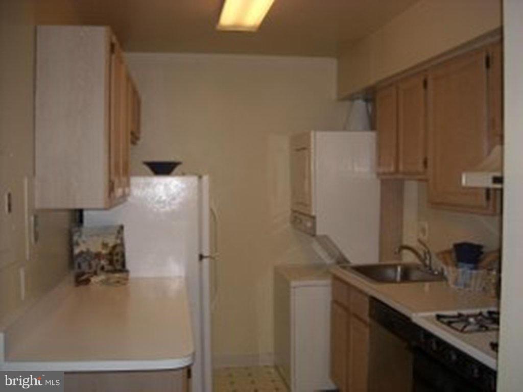 COVENT GARDENS - Residential Lease