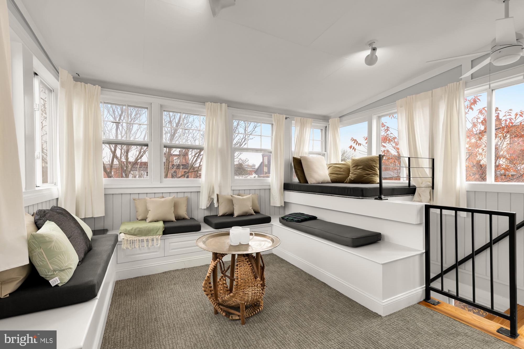 LEDROIT PARK - Residential Income