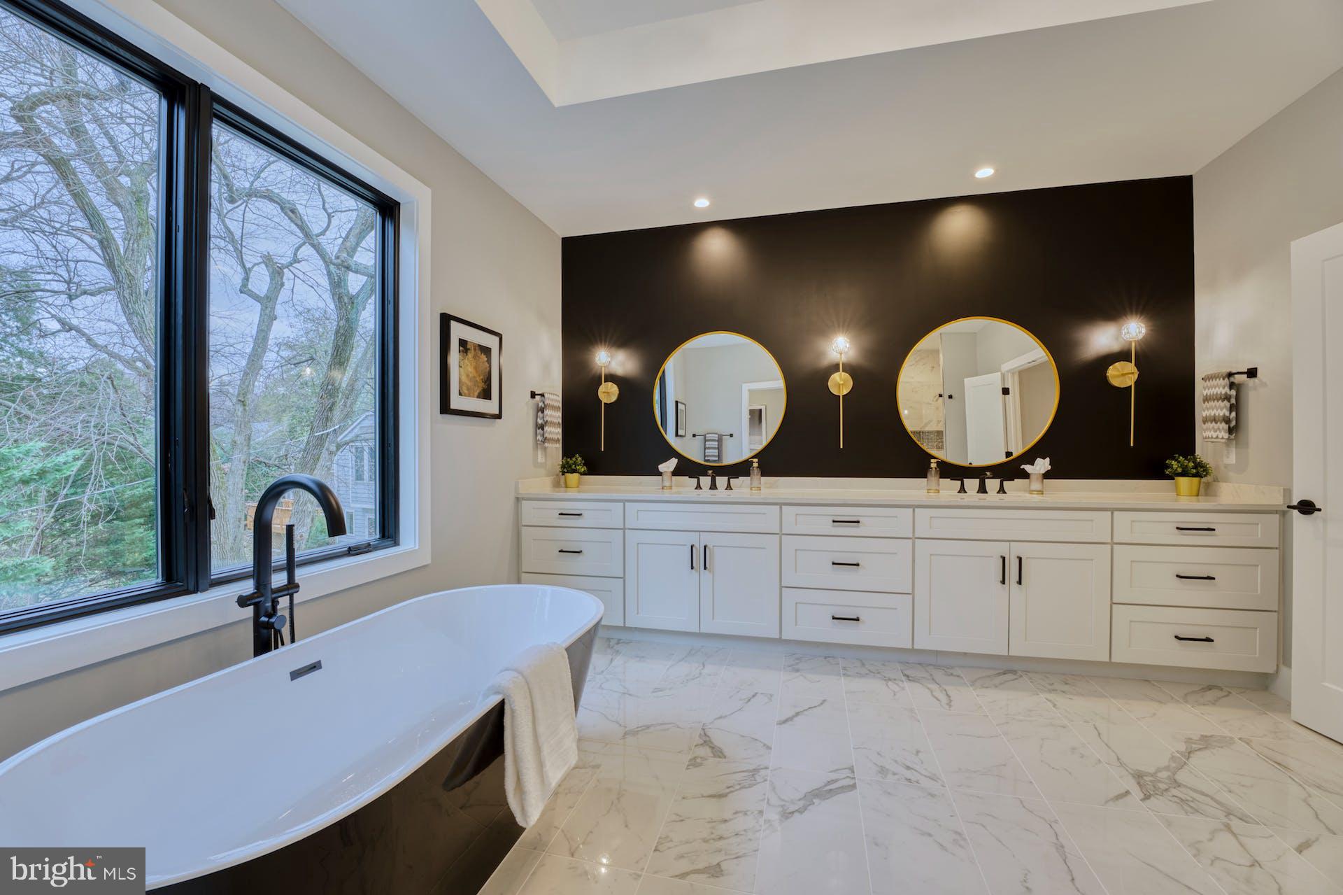 MINOR HILL - Residential