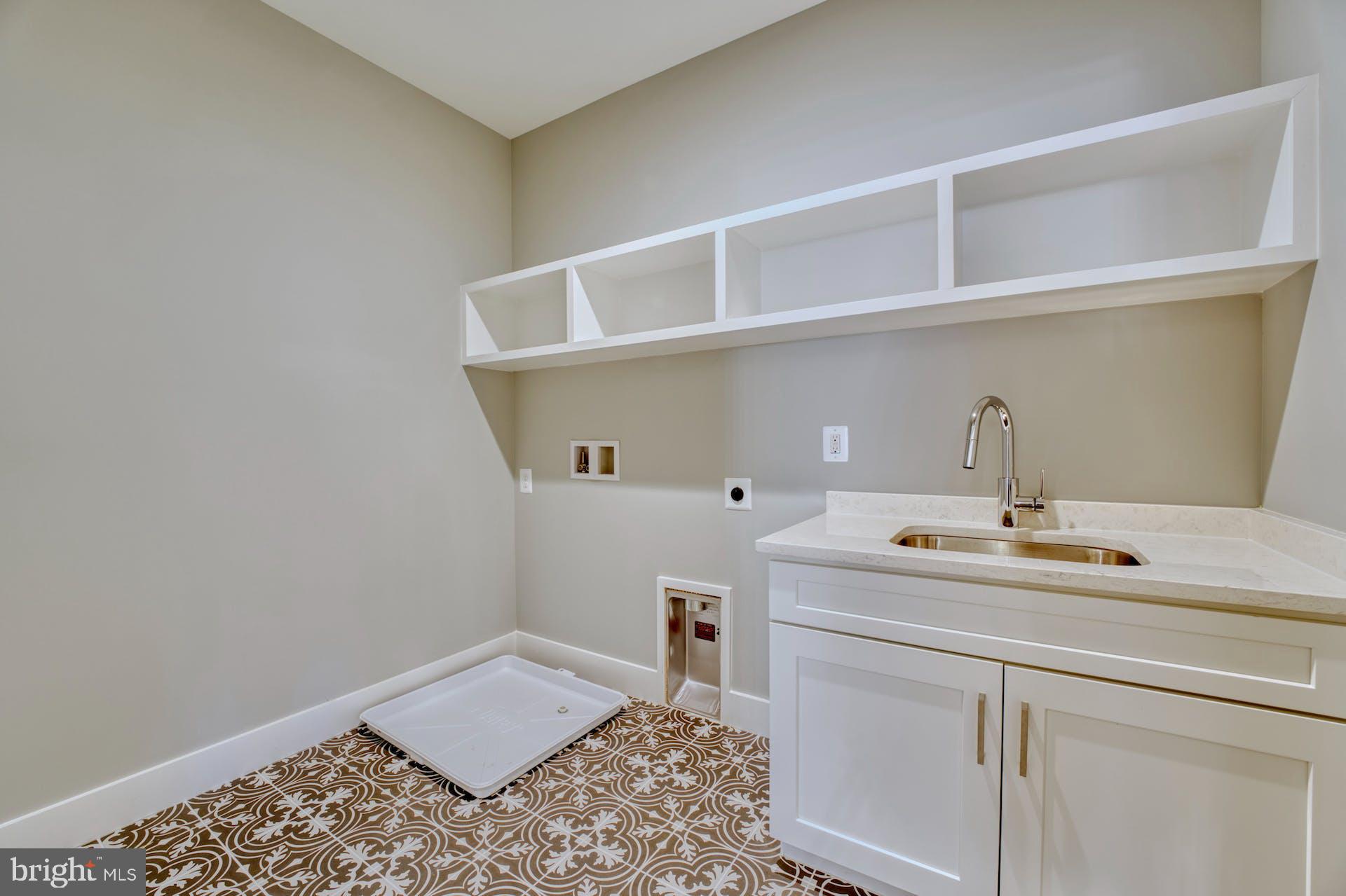 MINOR HILL - Residential