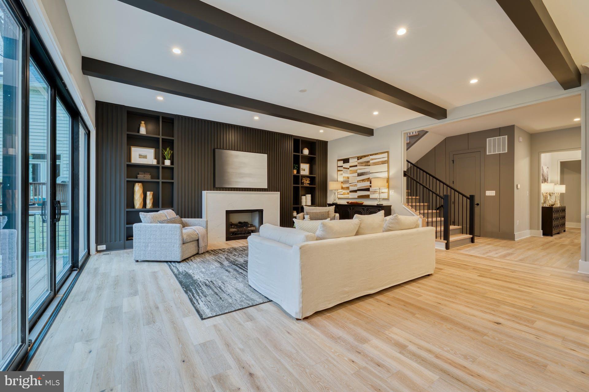 MINOR HILL - Residential