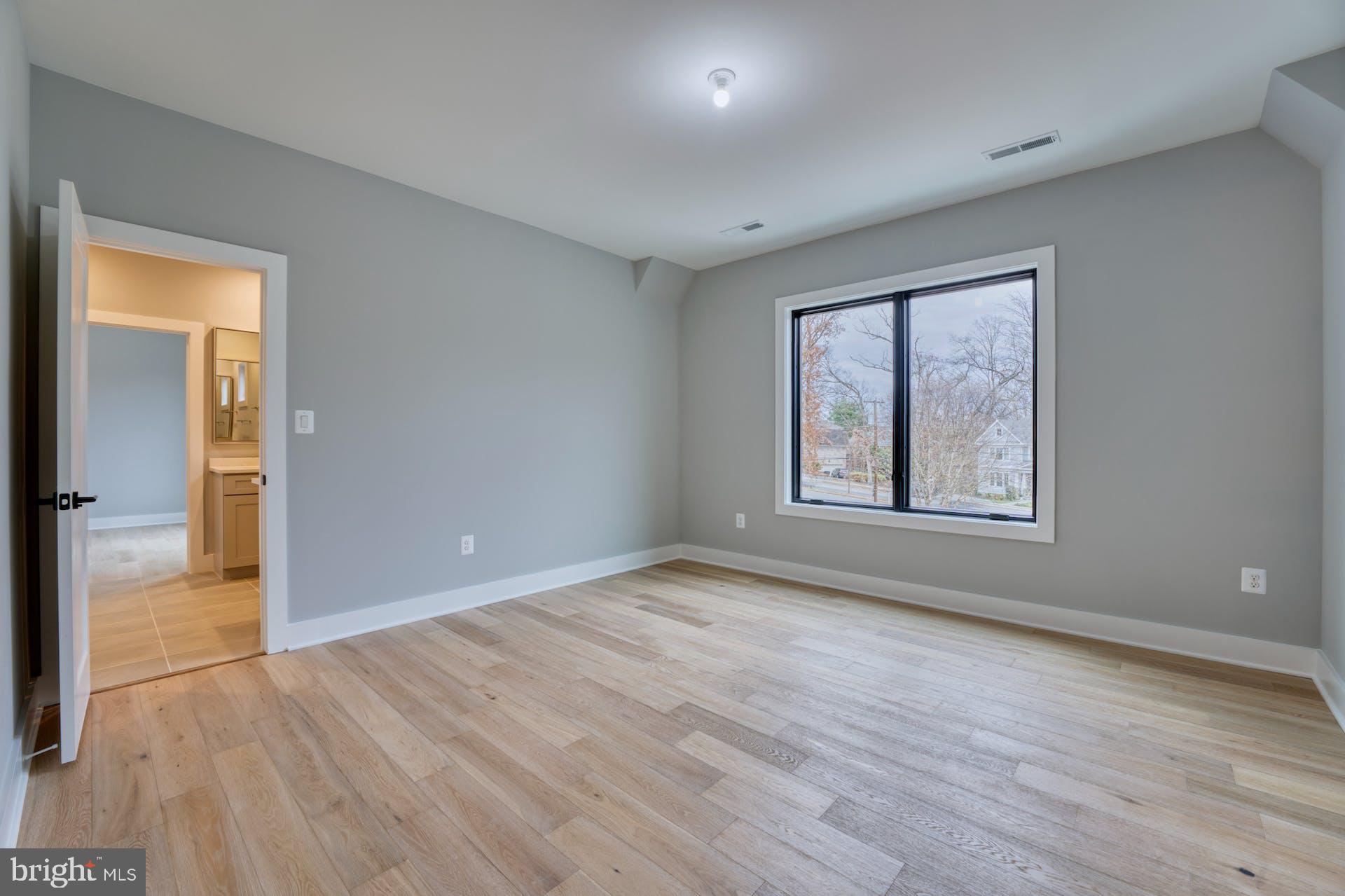 MINOR HILL - Residential