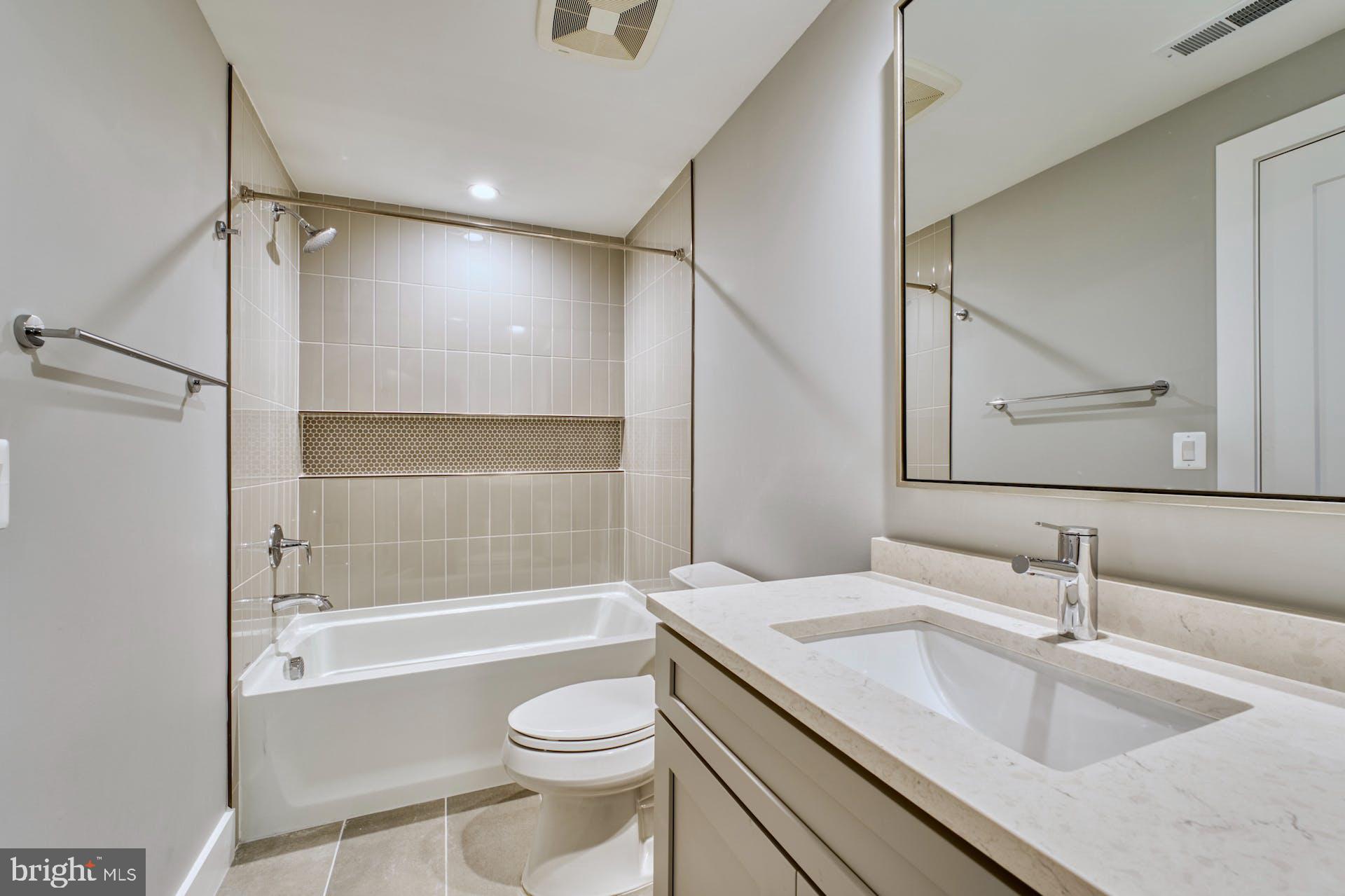 MINOR HILL - Residential