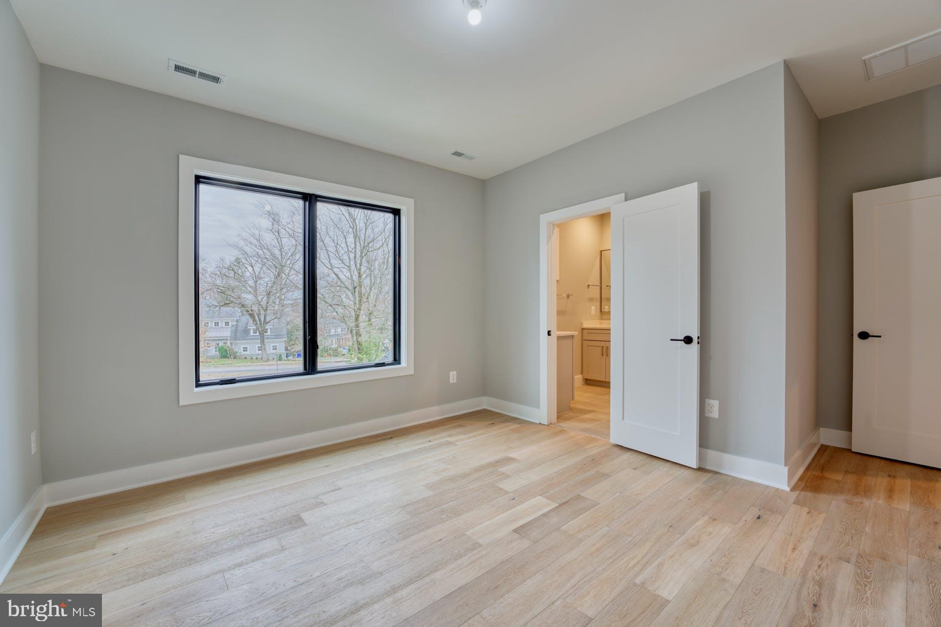 MINOR HILL - Residential