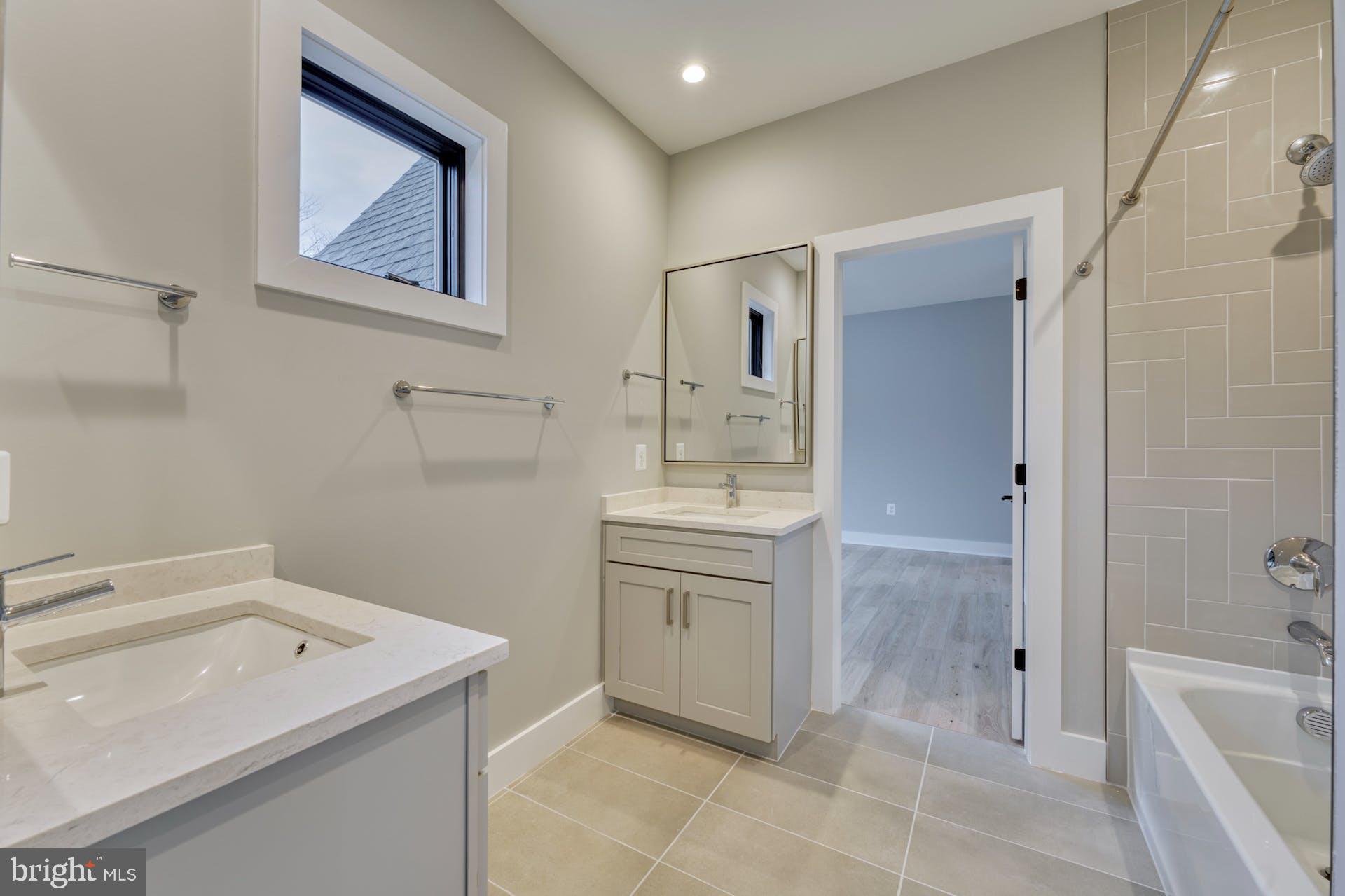 MINOR HILL - Residential