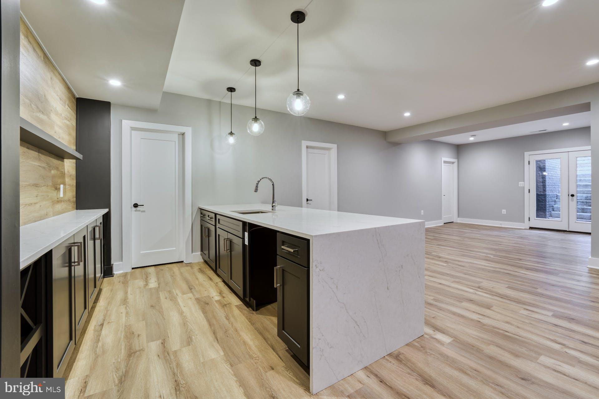 MINOR HILL - Residential