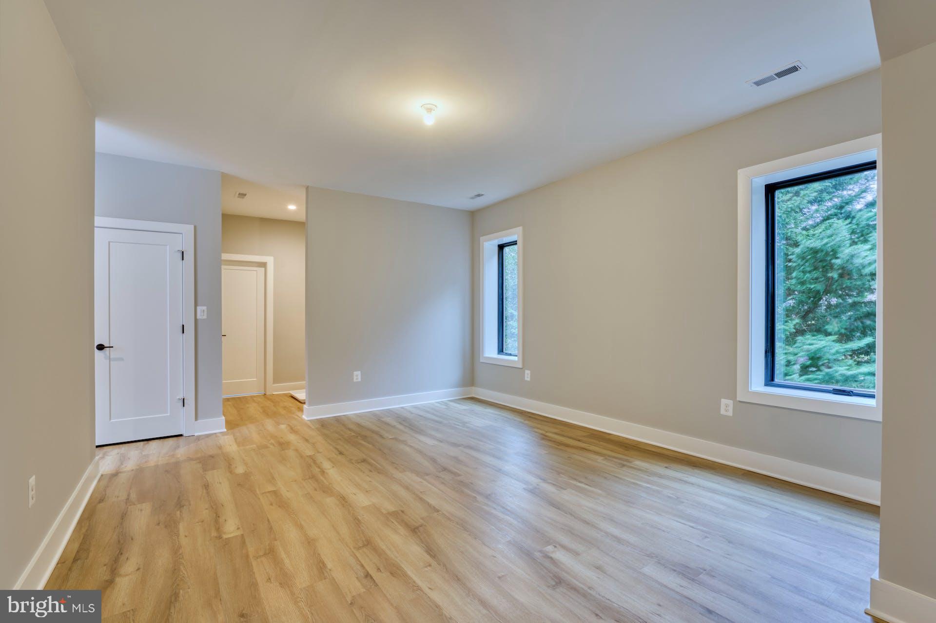 MINOR HILL - Residential