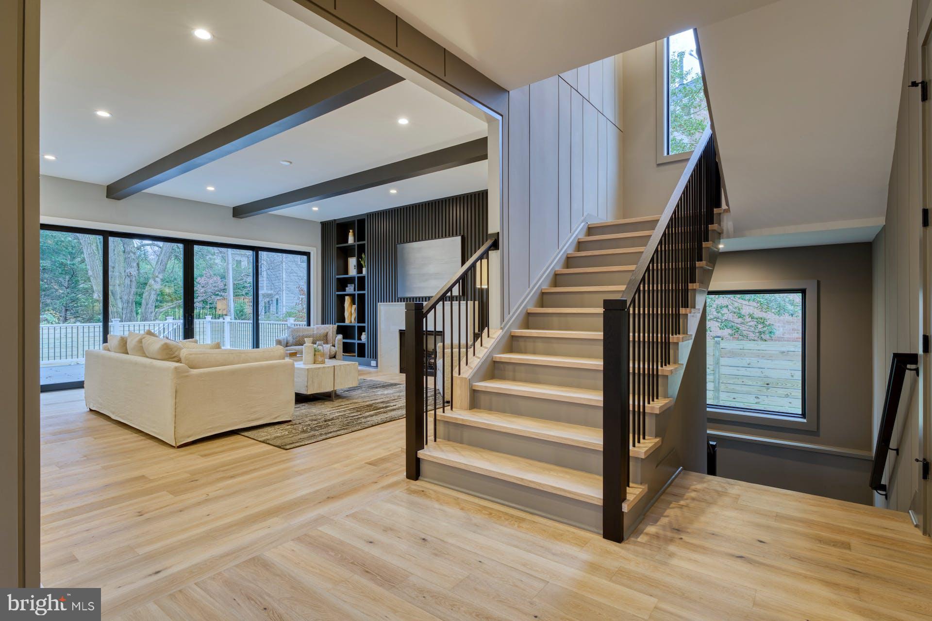 MINOR HILL - Residential