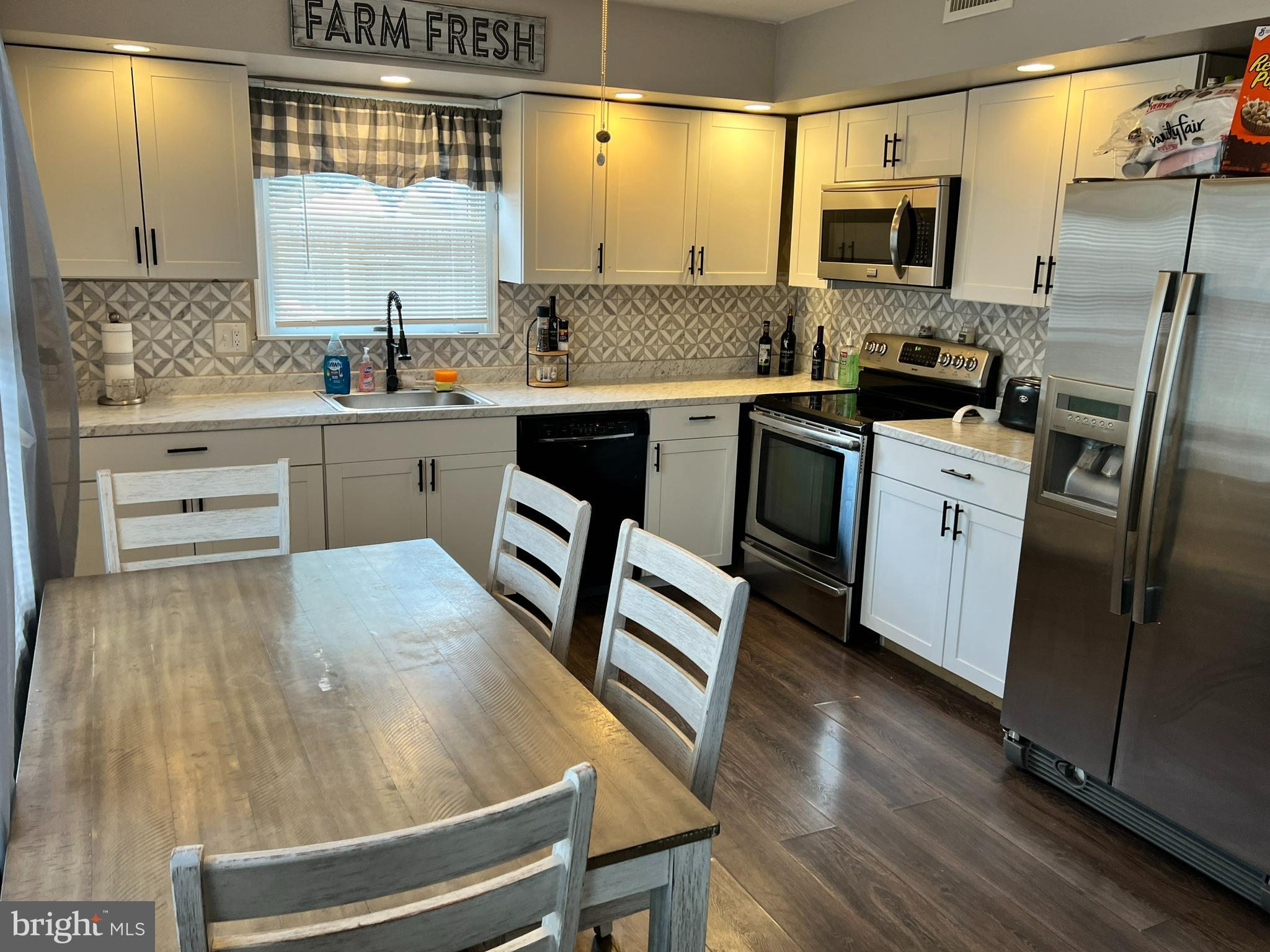 RICHLAND MEAD - Residential