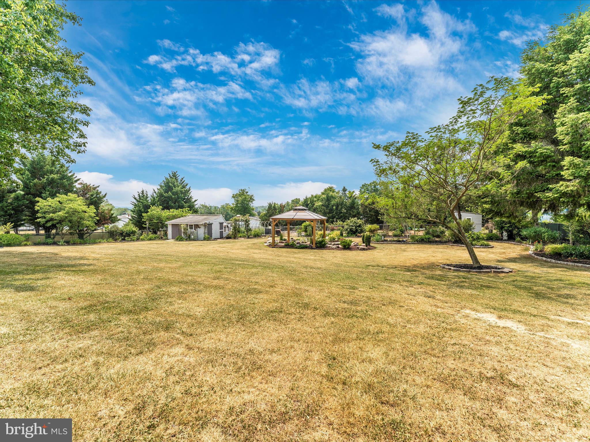 STAR ACRES - Residential