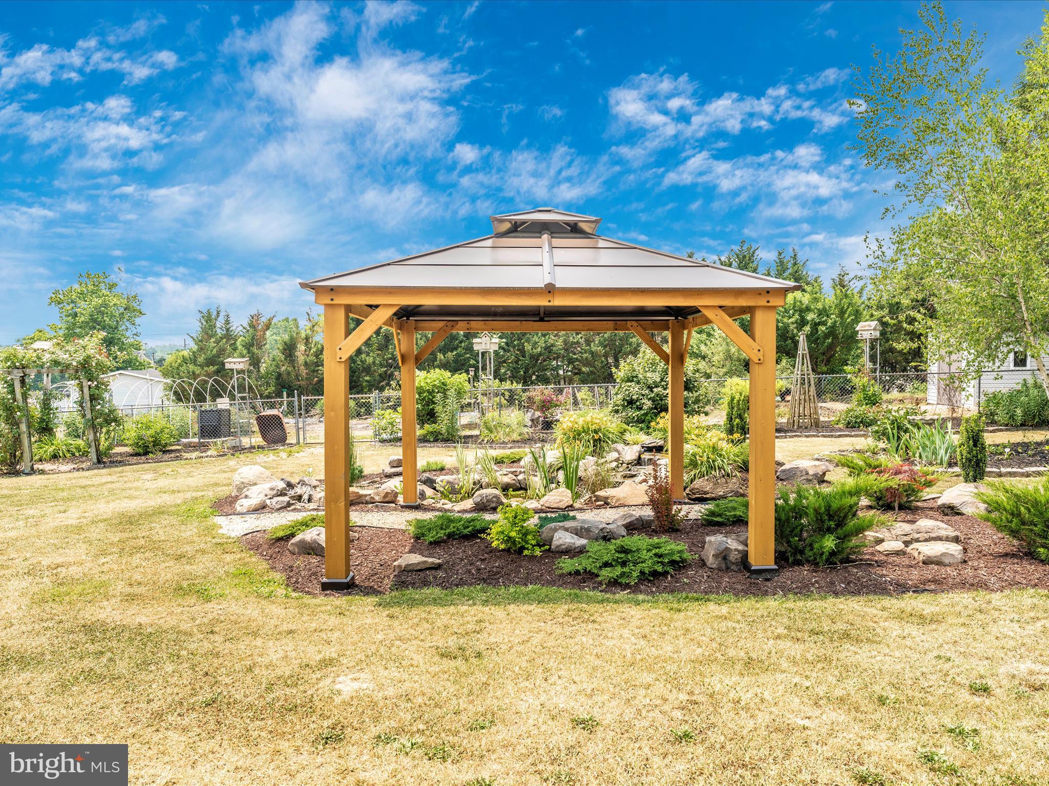 STAR ACRES - Residential