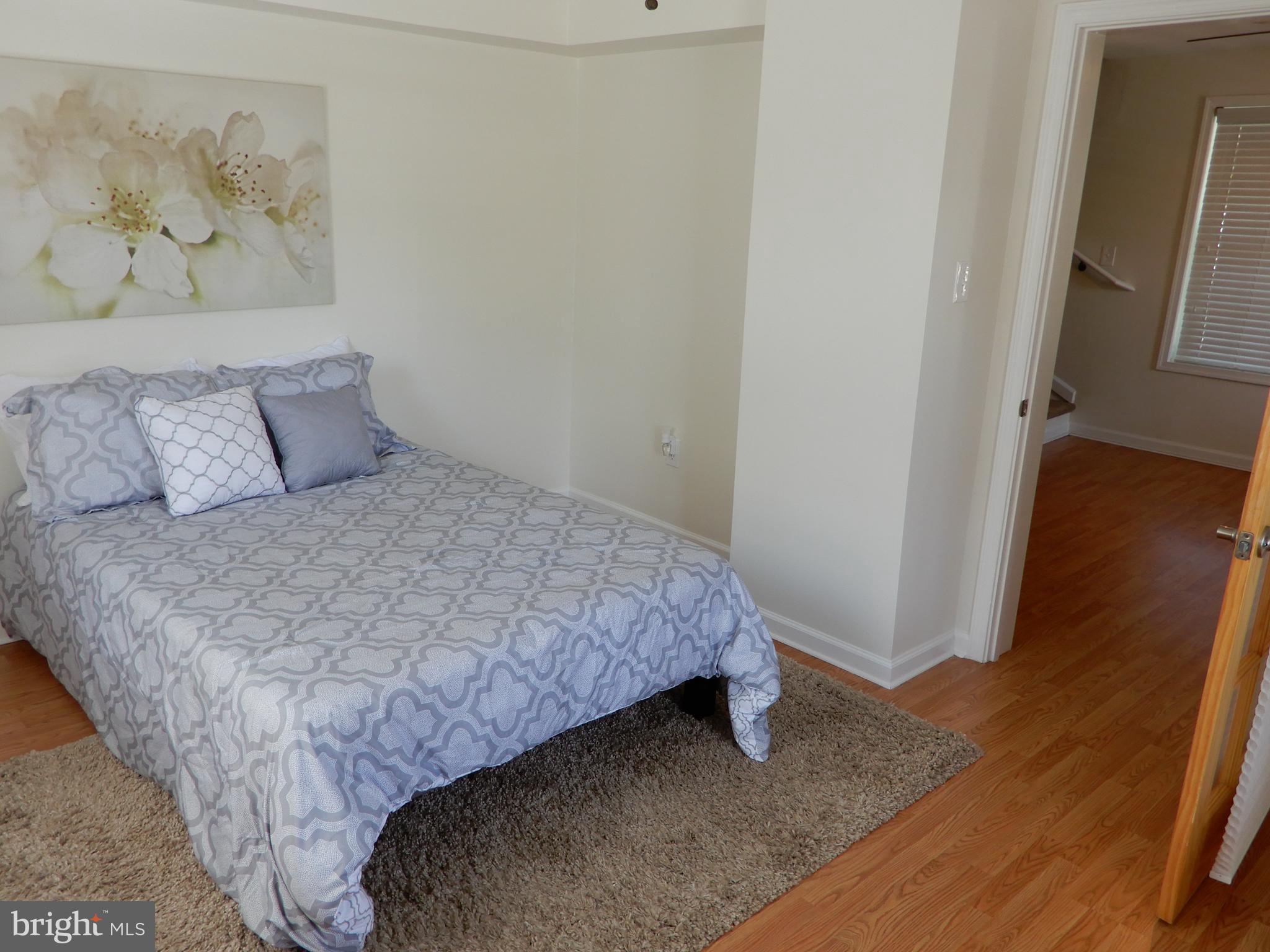 PLEASANT PARK - Residential