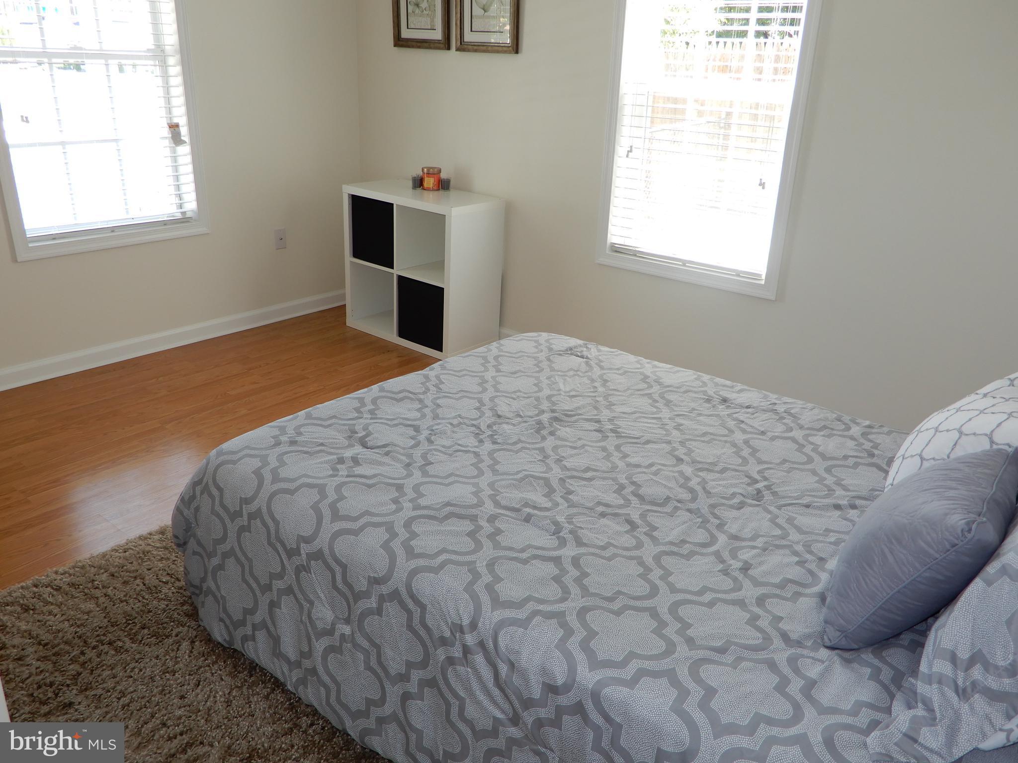 PLEASANT PARK - Residential