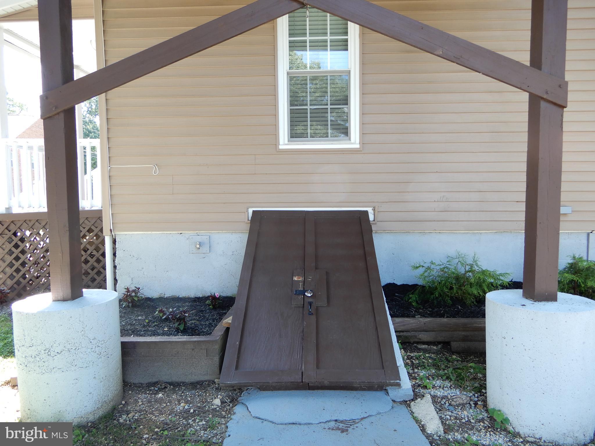 PLEASANT PARK - Residential