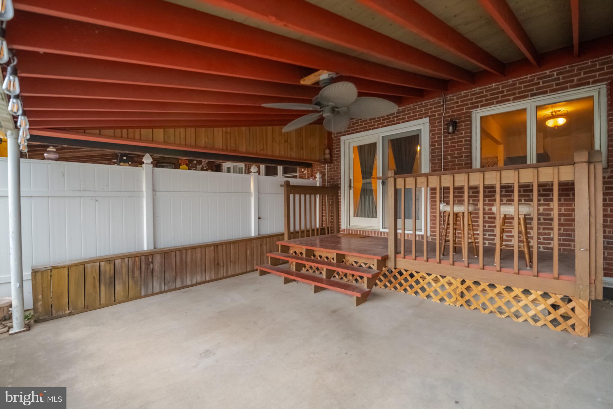 EASTCREST - Residential