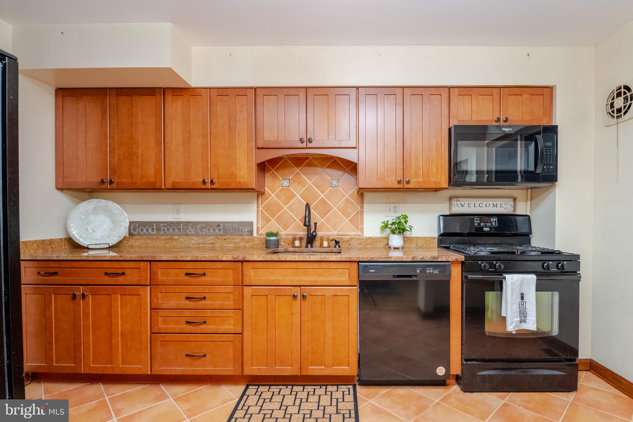 EASTCREST - Residential