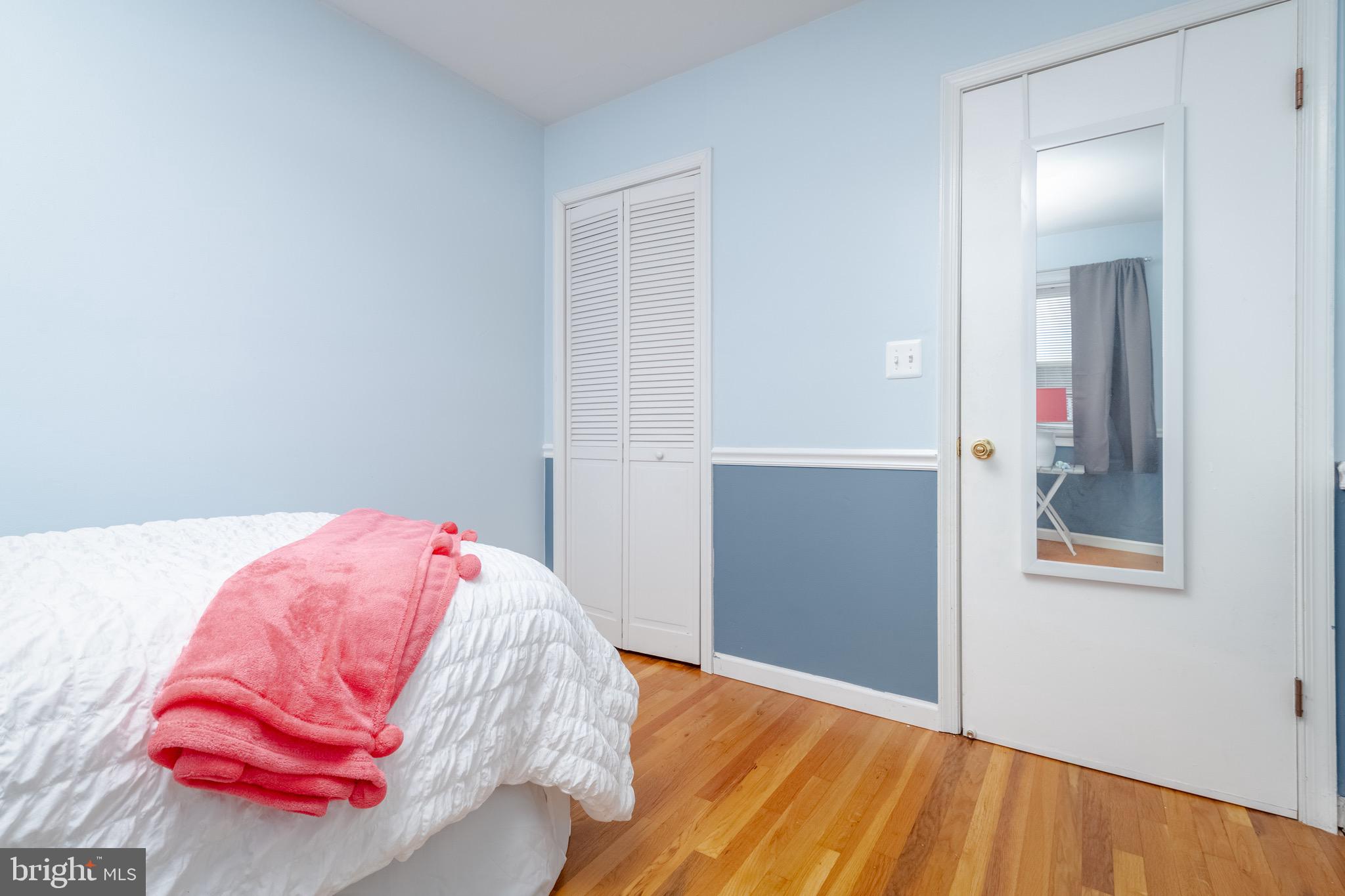 EASTCREST - Residential