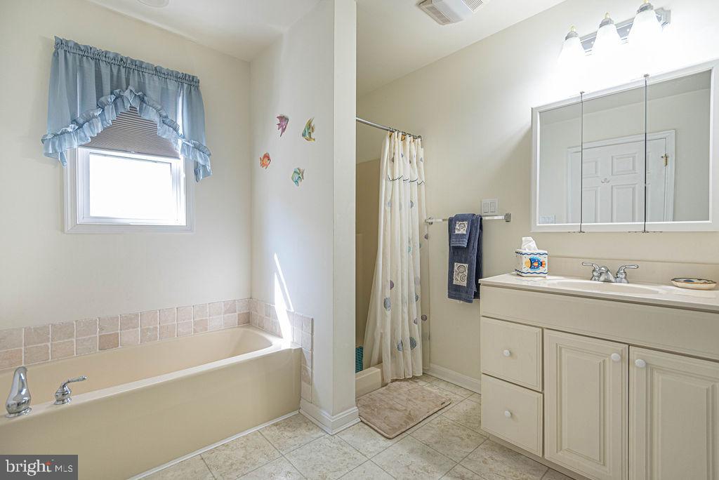 OCEAN PINES - TEAL BAY - Residential