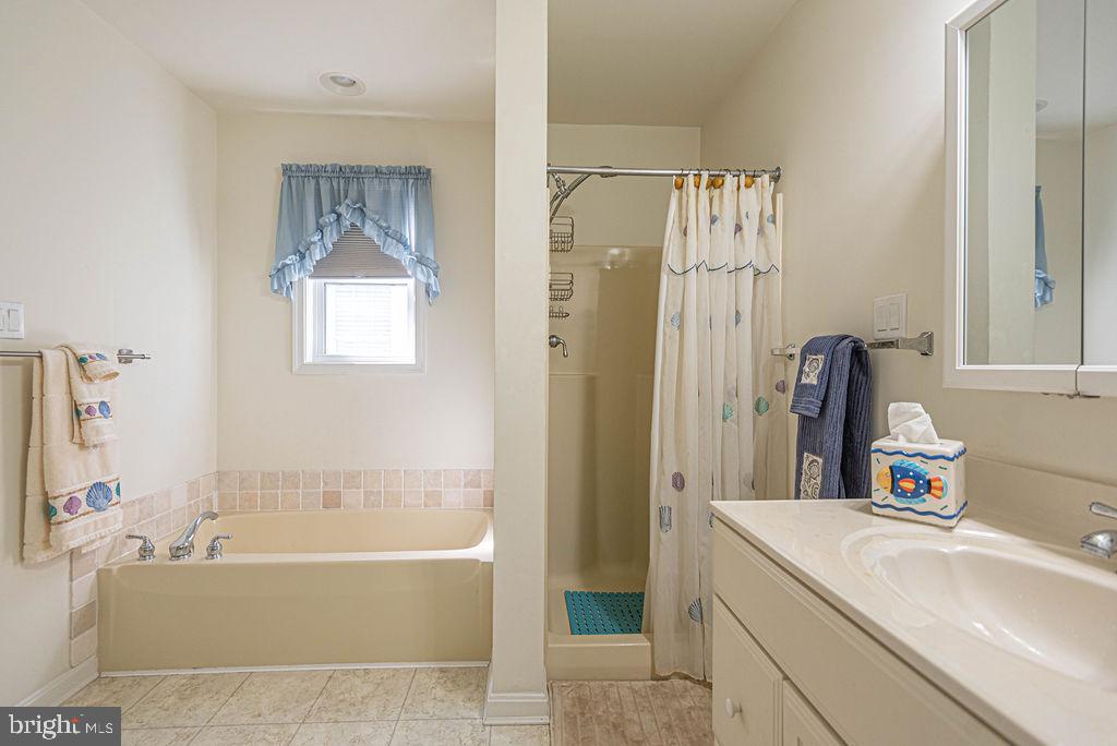 OCEAN PINES - TEAL BAY - Residential