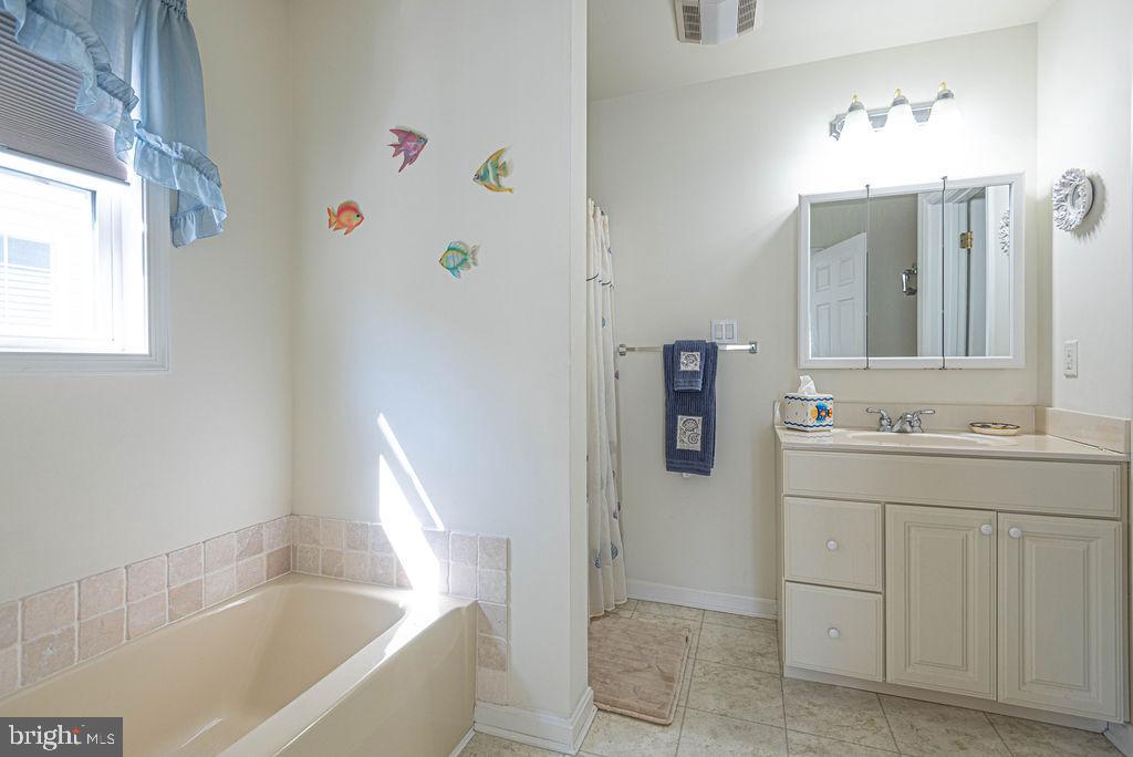 OCEAN PINES - TEAL BAY - Residential