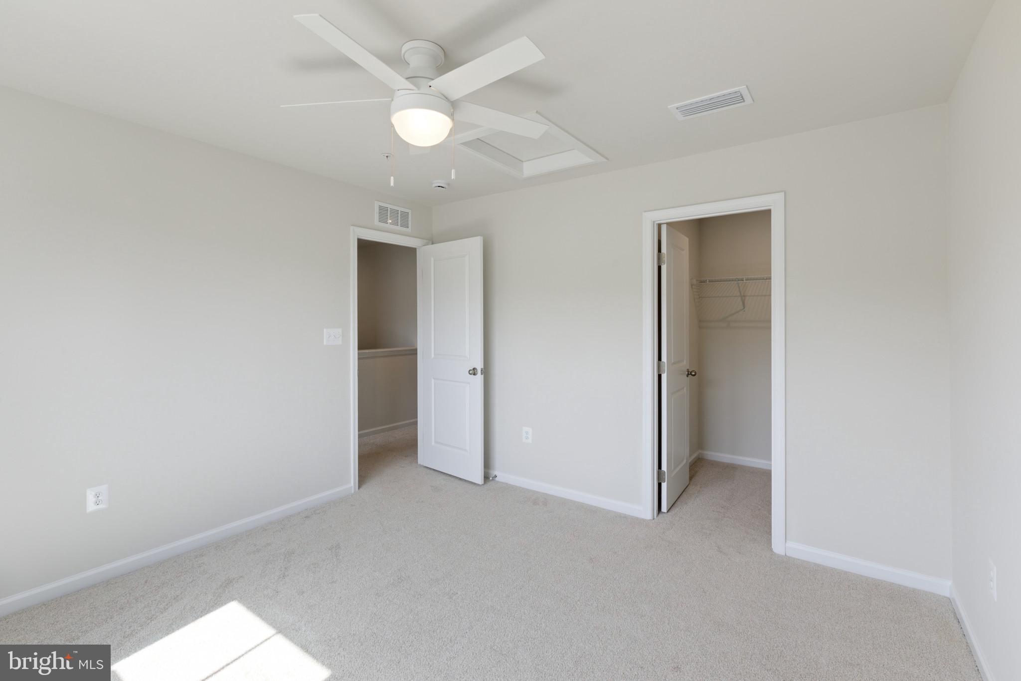 BROOKE - Residential