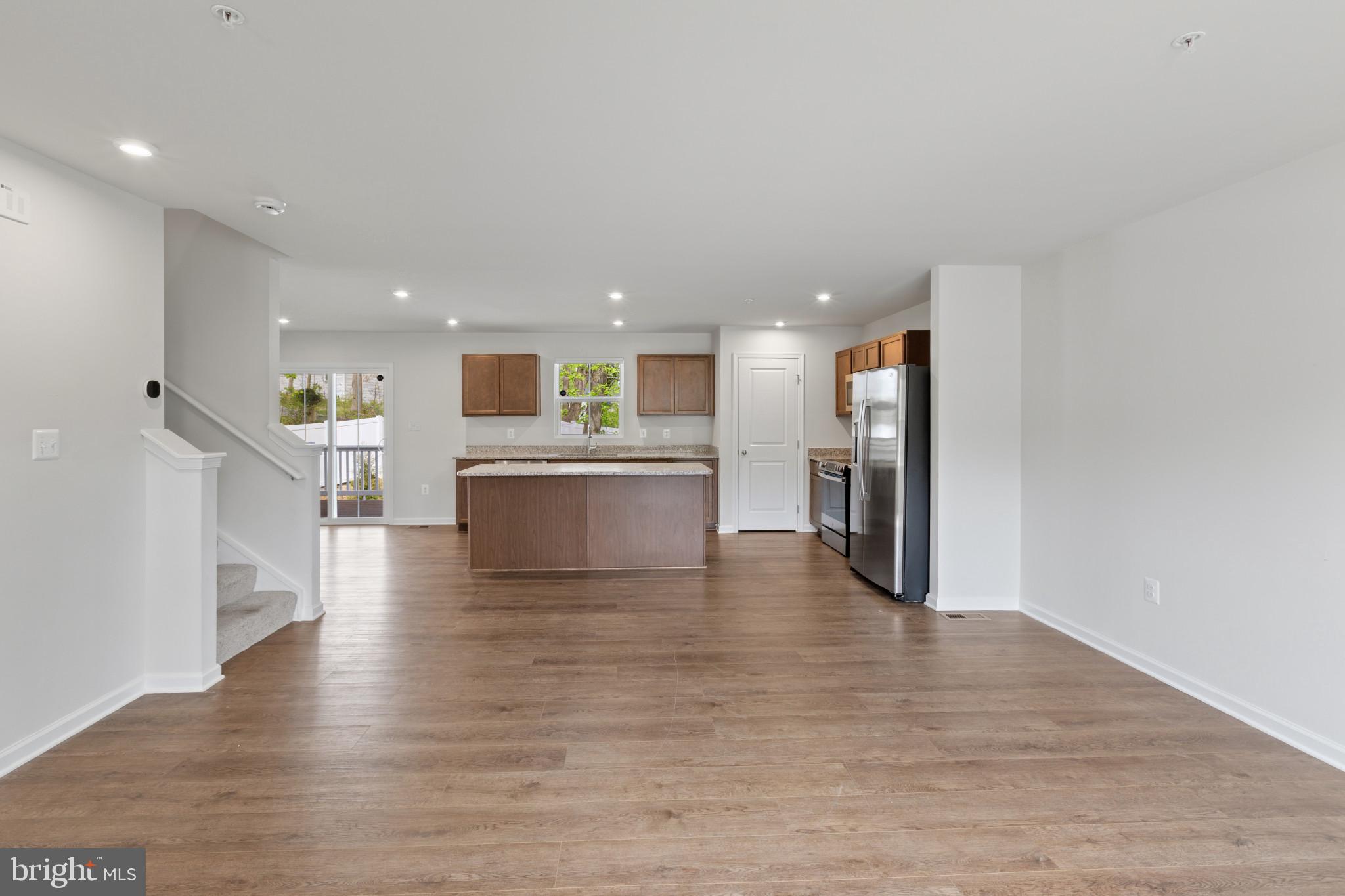 BROOKE - Residential