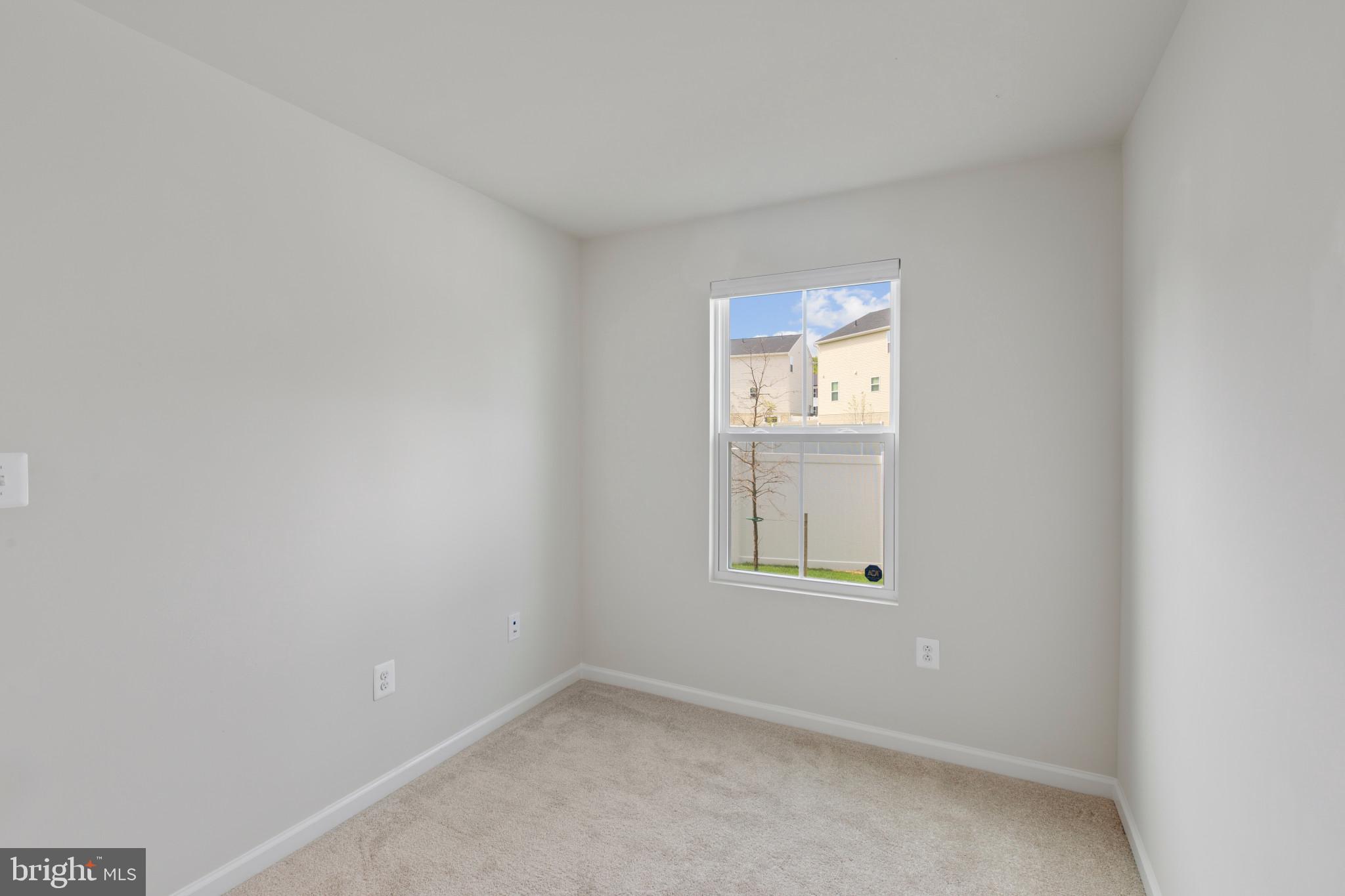 BROOKE - Residential