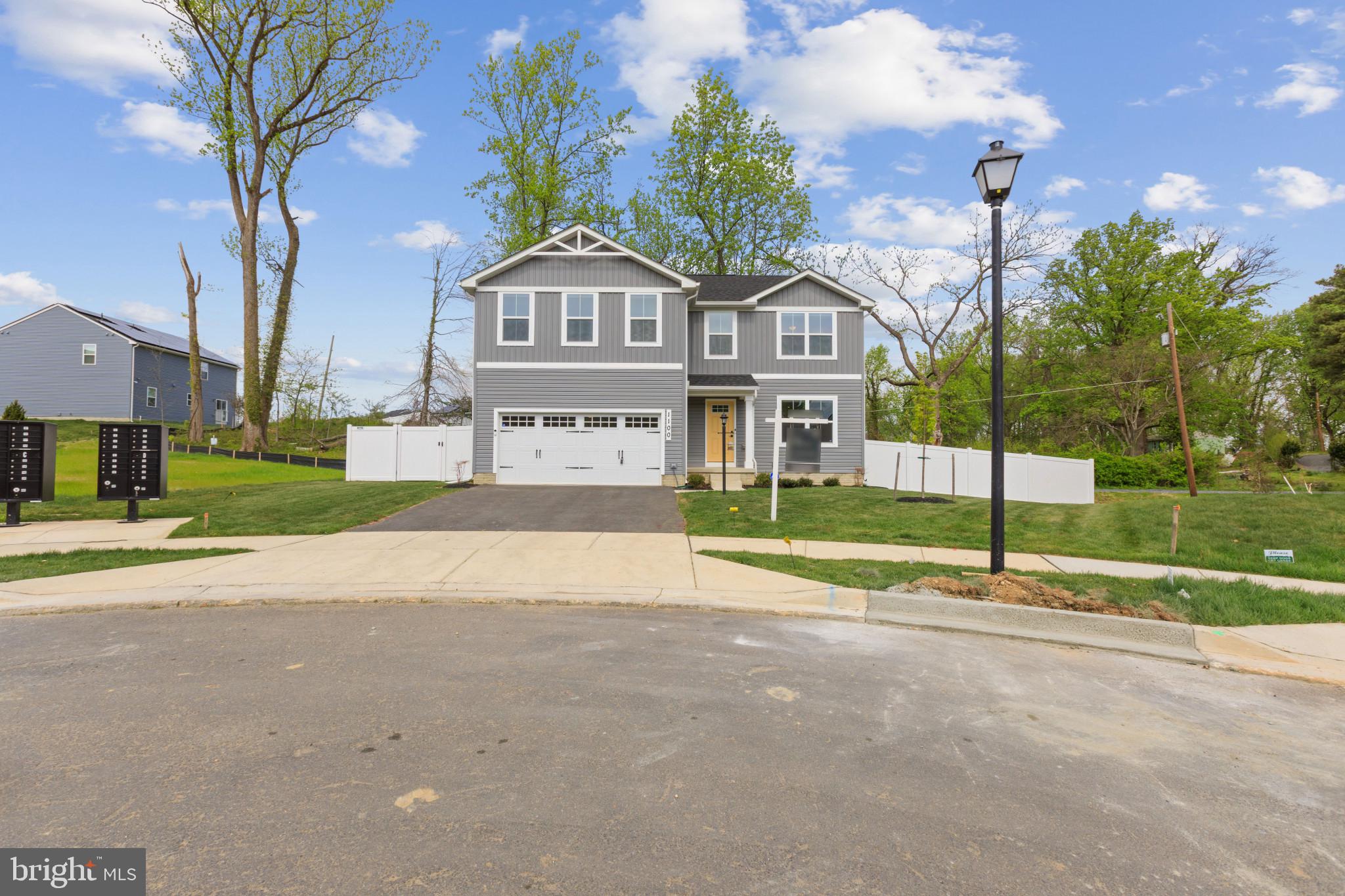 BROOKE - Residential