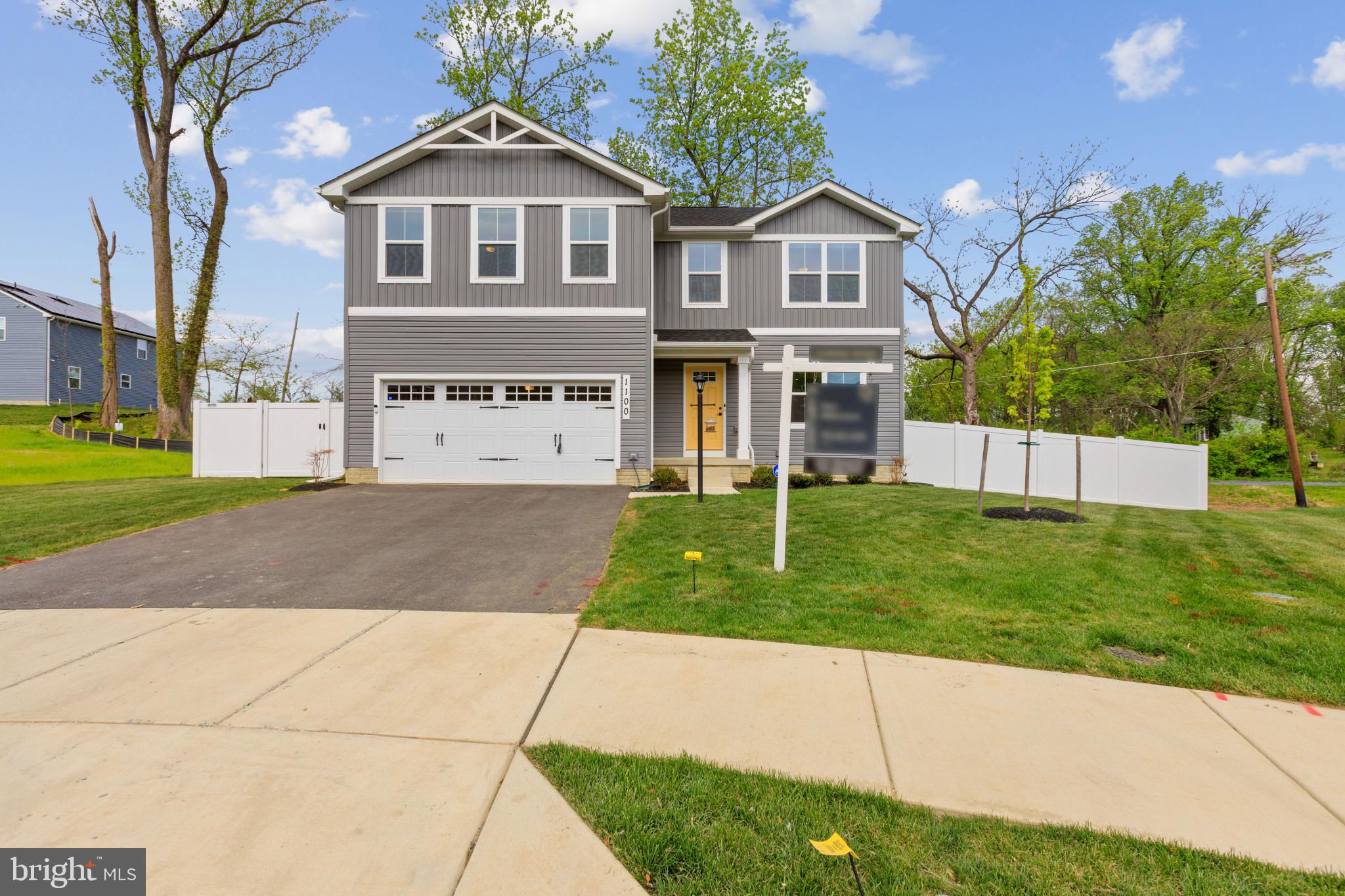 BROOKE - Residential