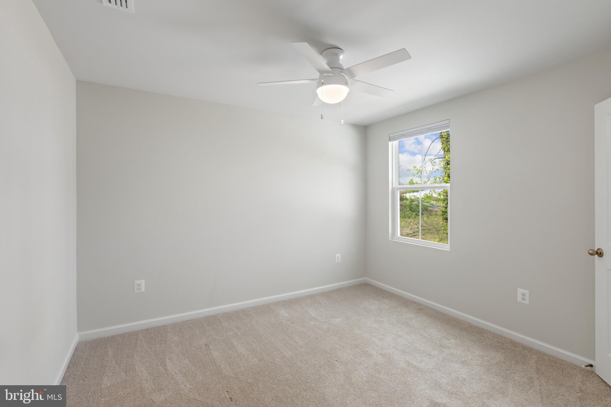 BROOKE - Residential