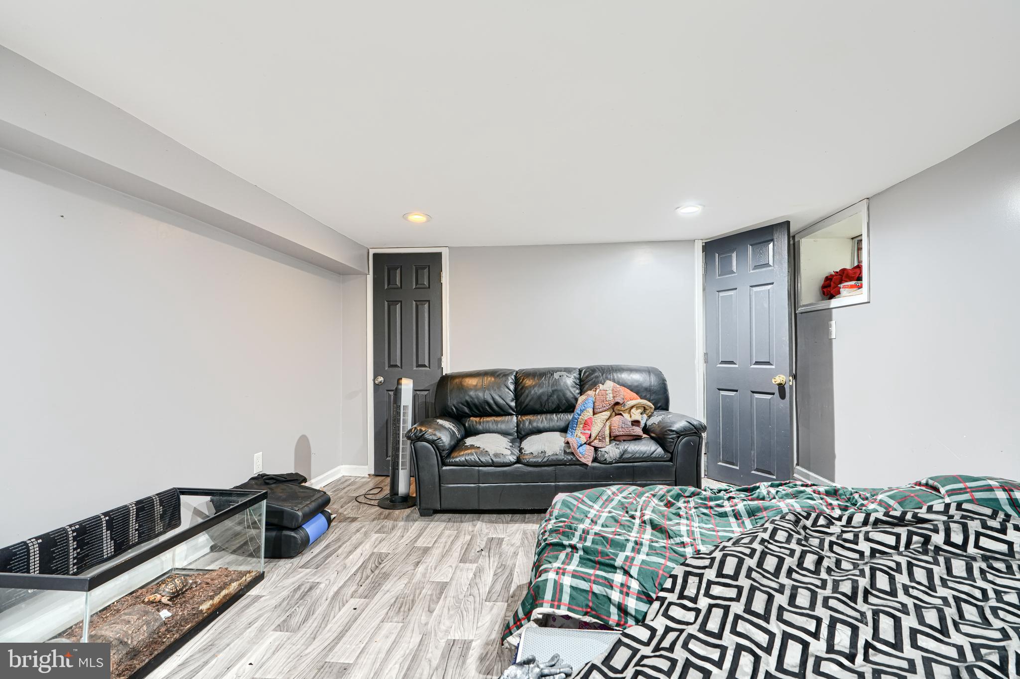 GOVANS - Residential