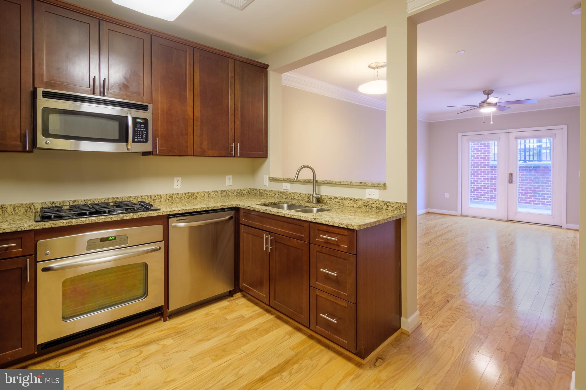 2101 N MONROE STREET 105