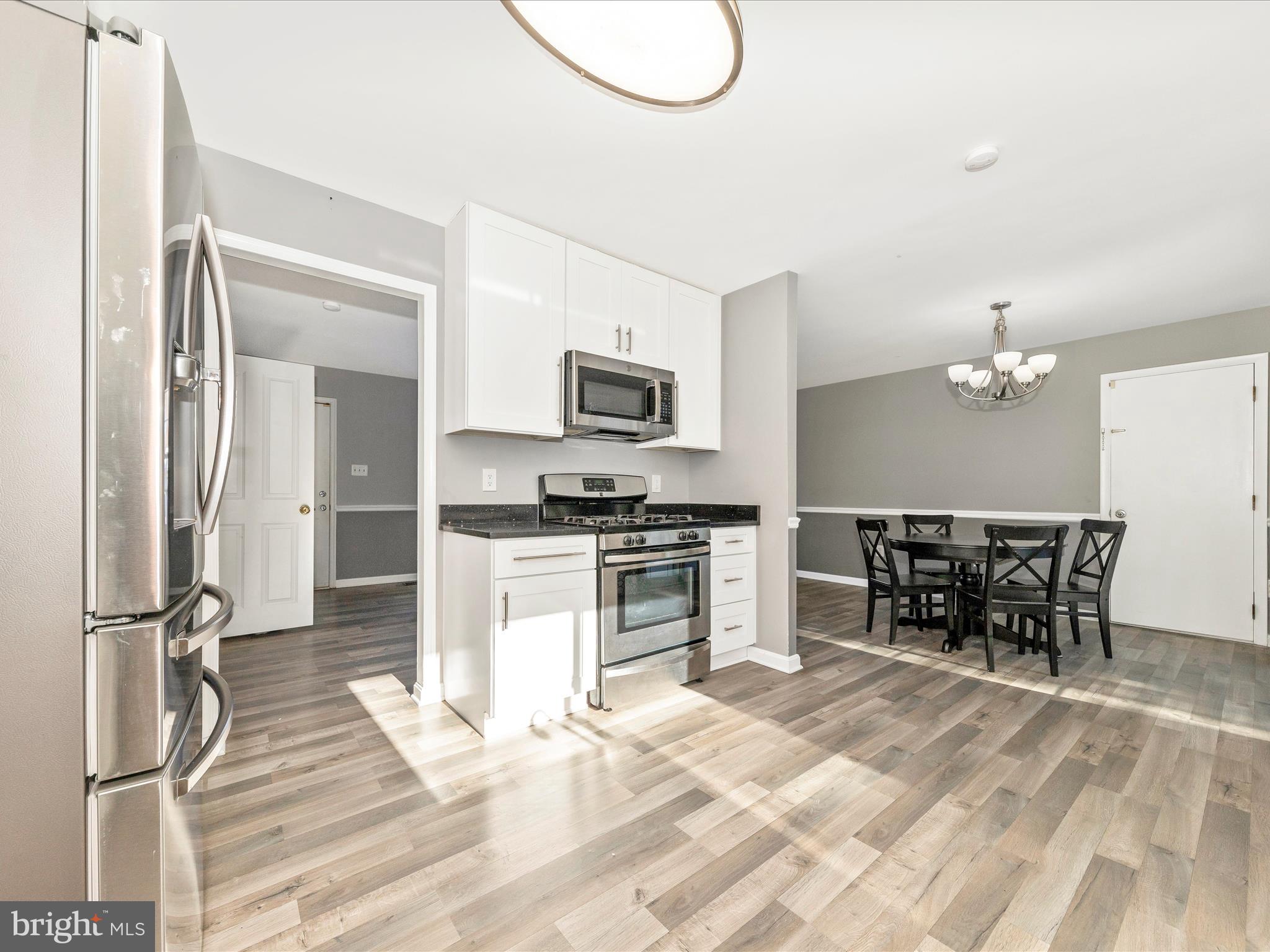 HUNTERS WOODS - Residential