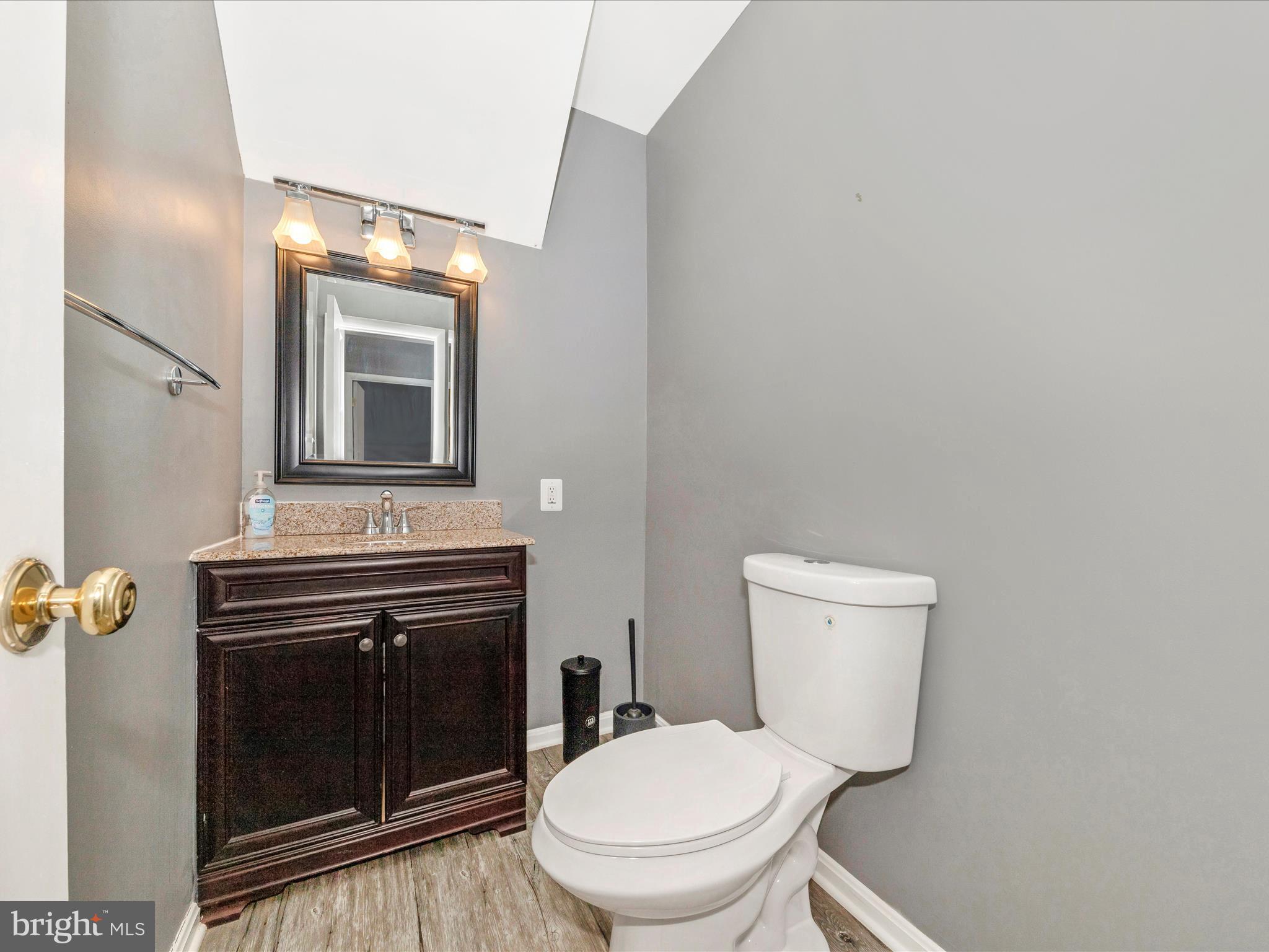 HUNTERS WOODS - Residential