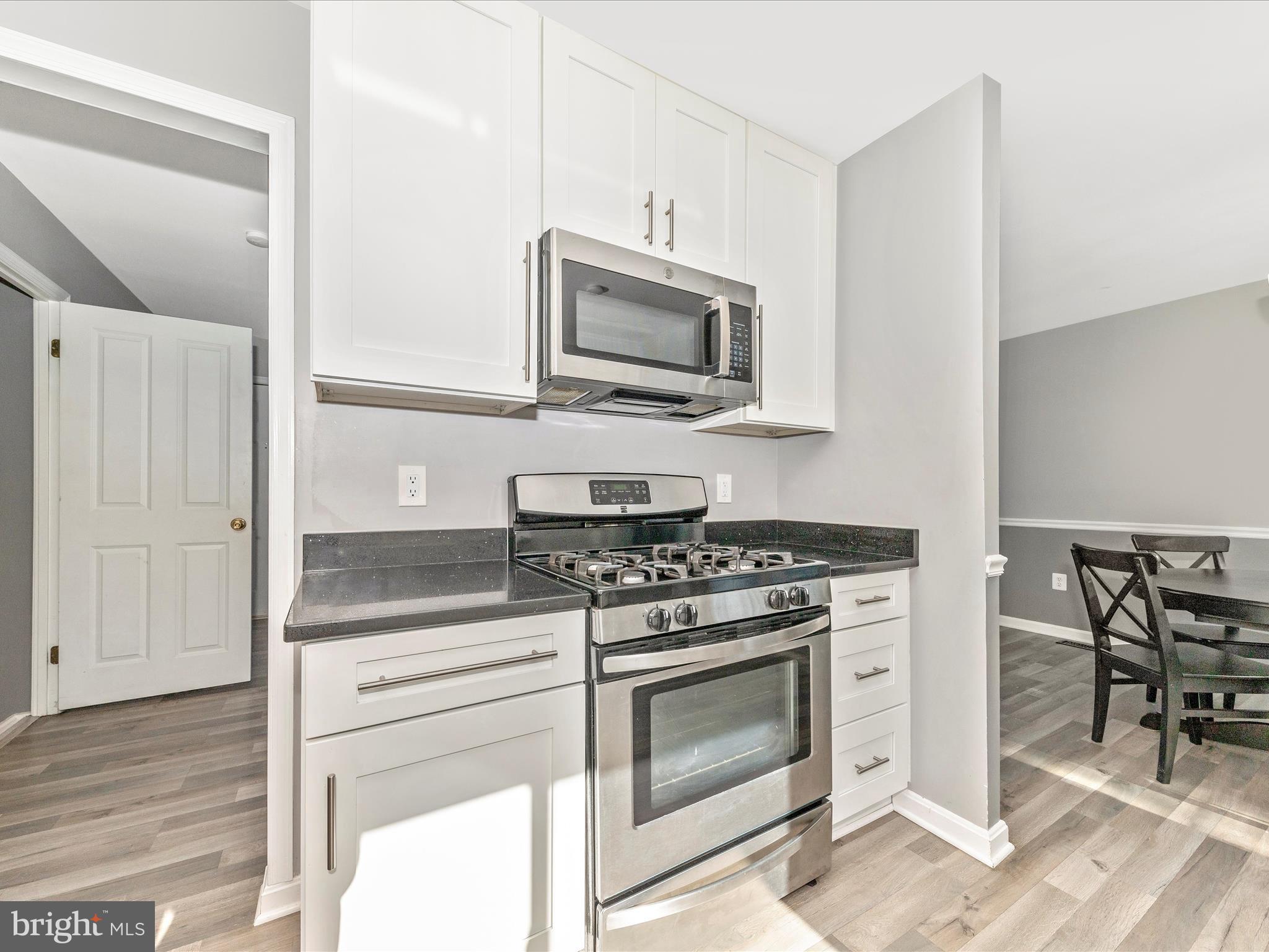 HUNTERS WOODS - Residential