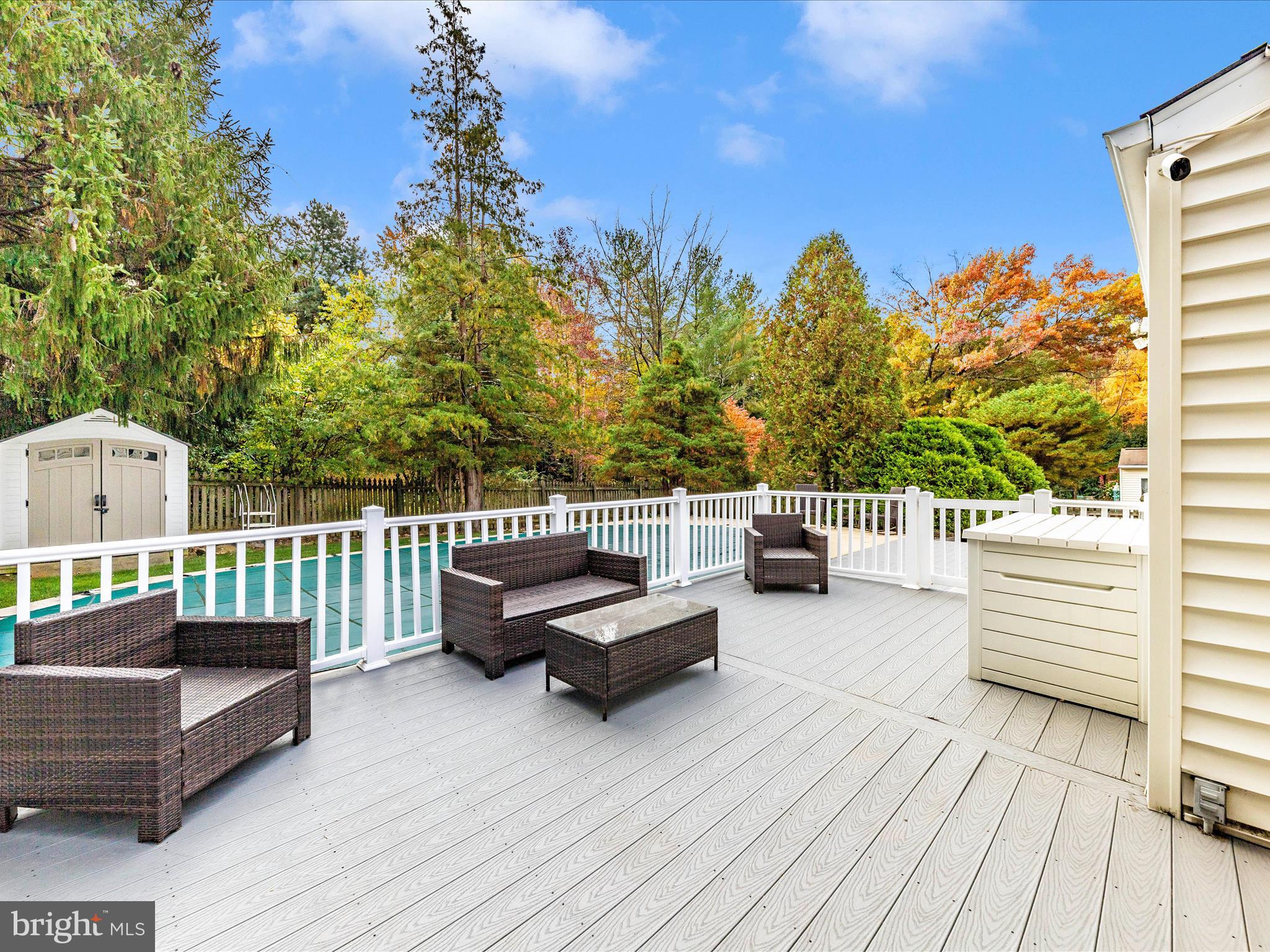 HUNTERS WOODS - Residential