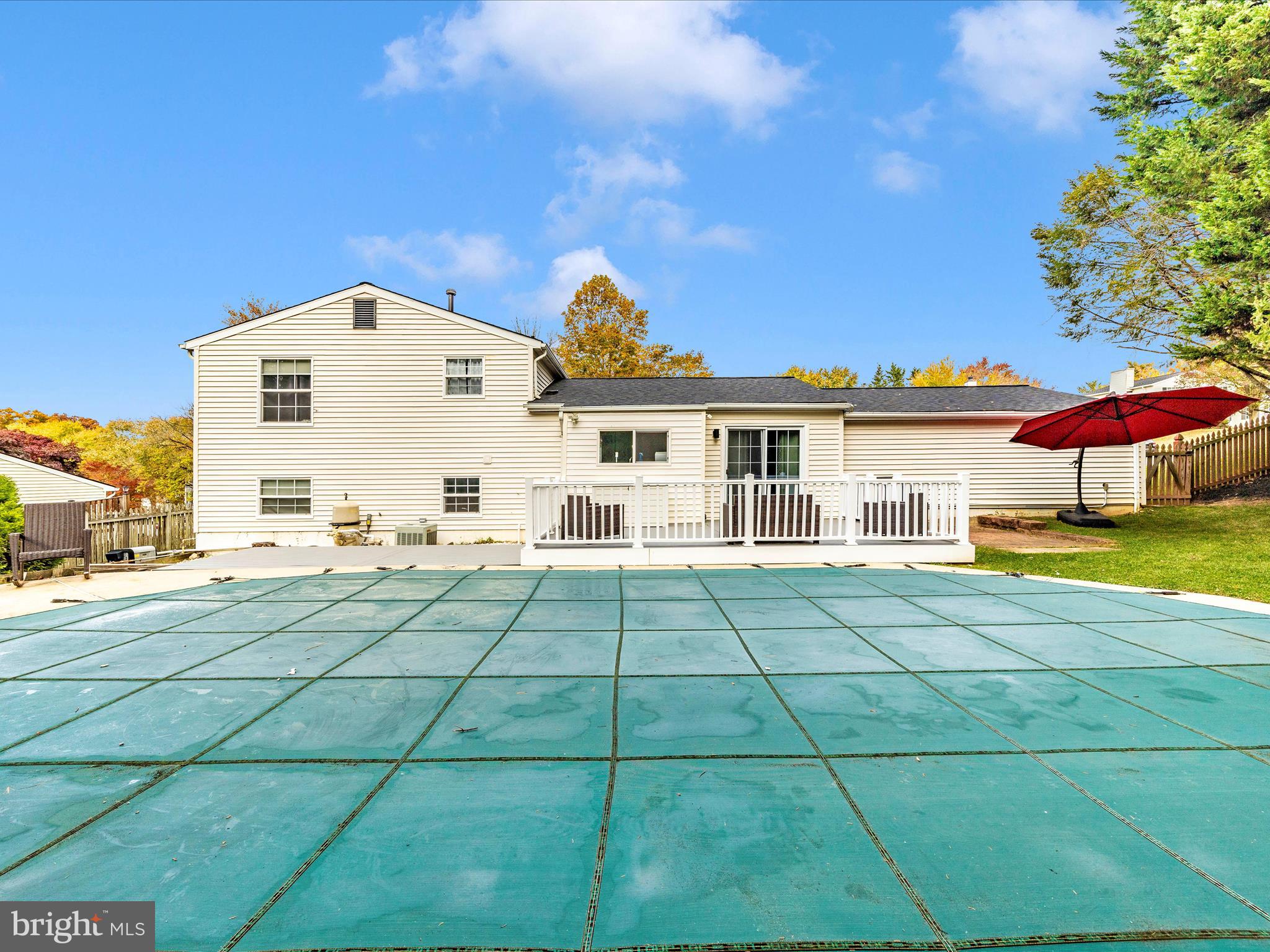 HUNTERS WOODS - Residential