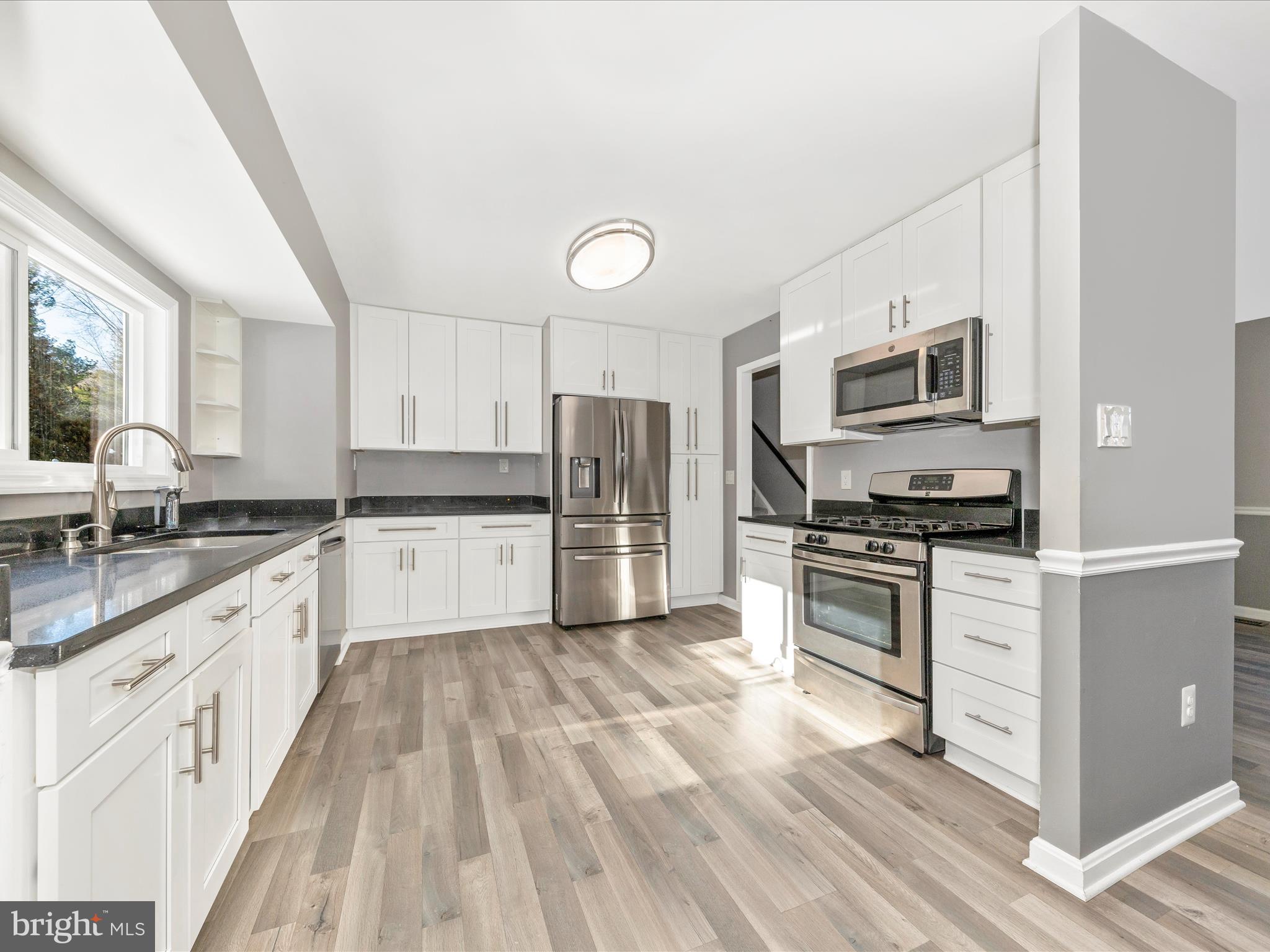 HUNTERS WOODS - Residential